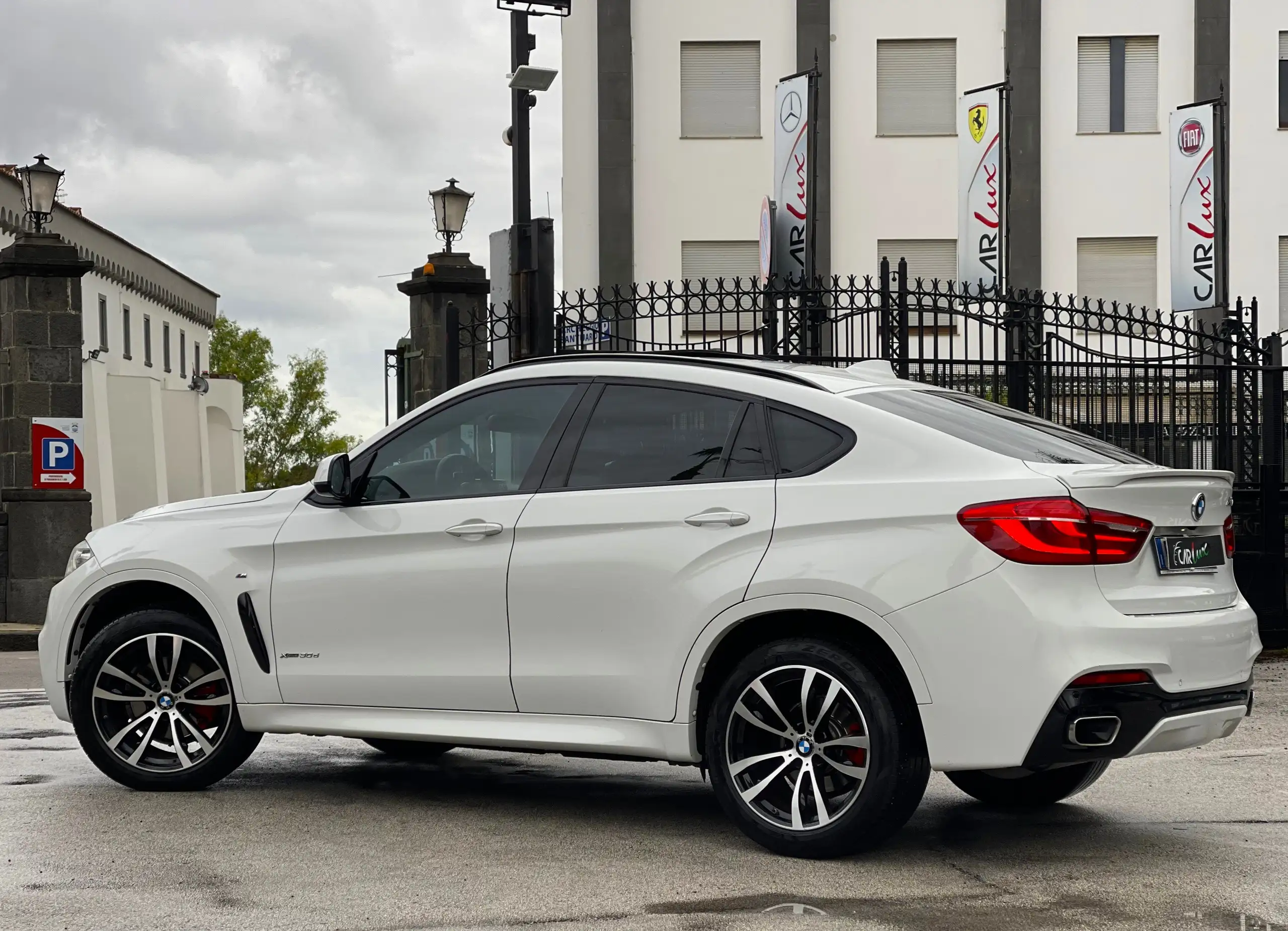 BMW - X6