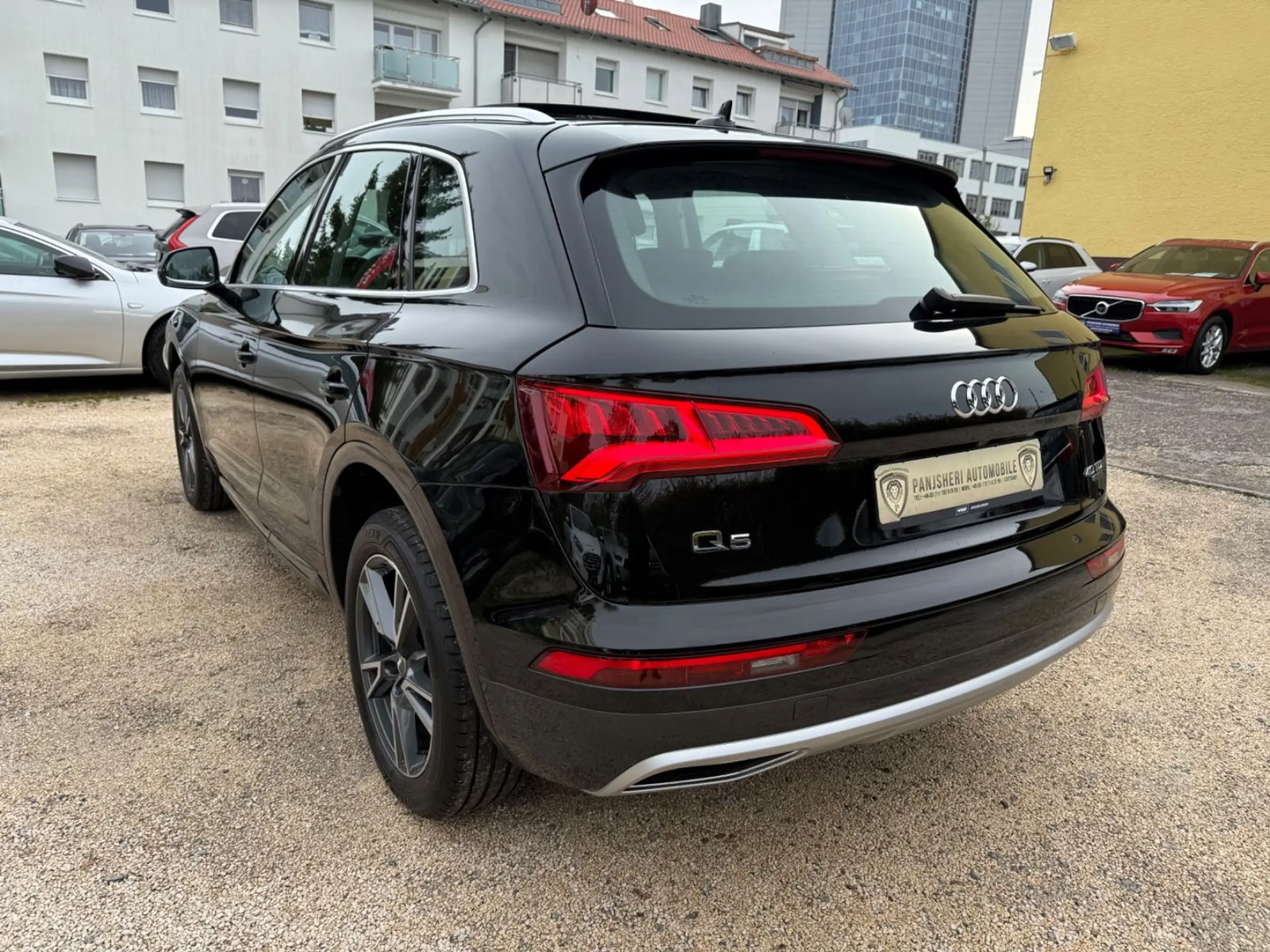 Audi - Q5