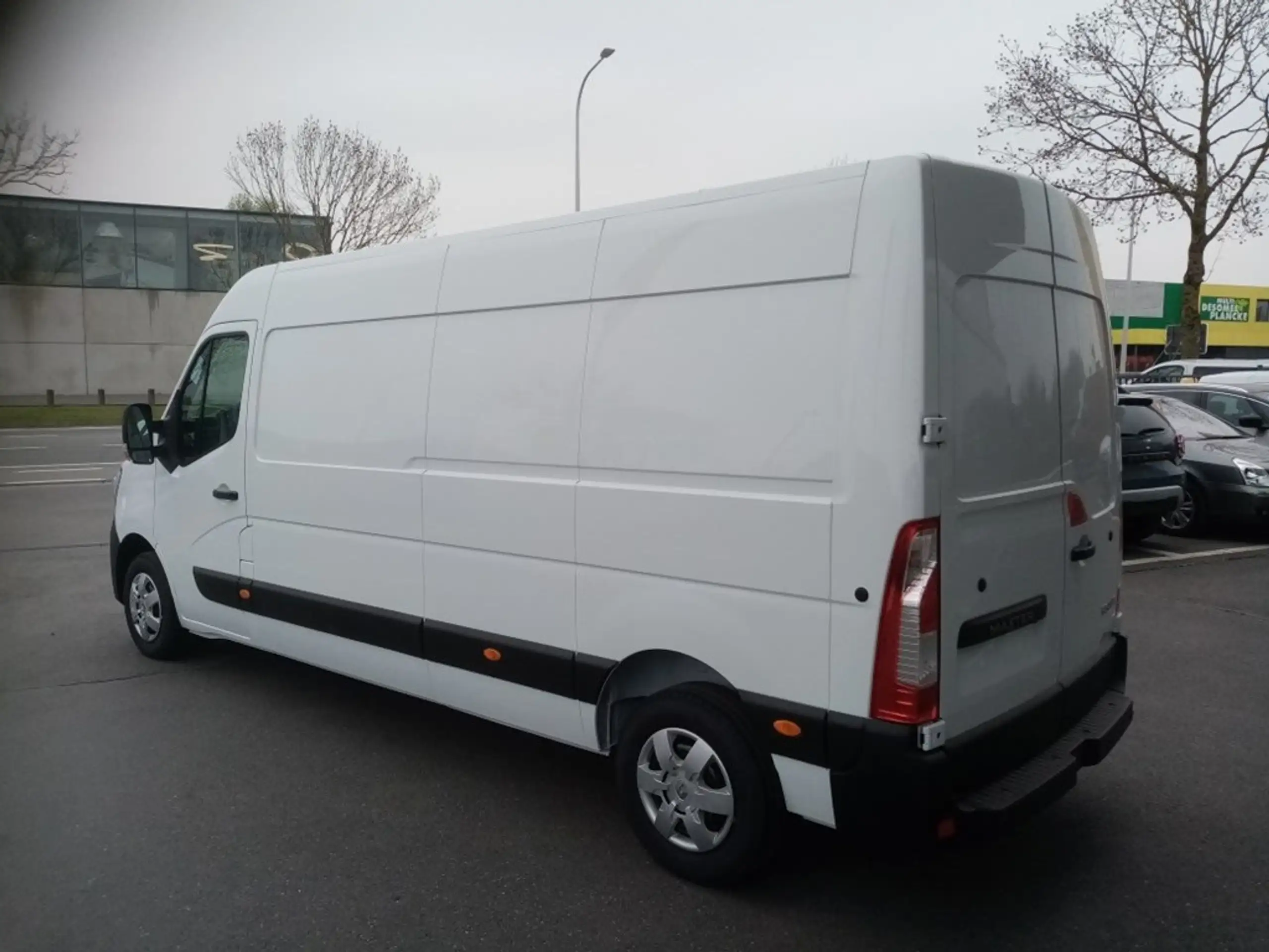 Renault - Master