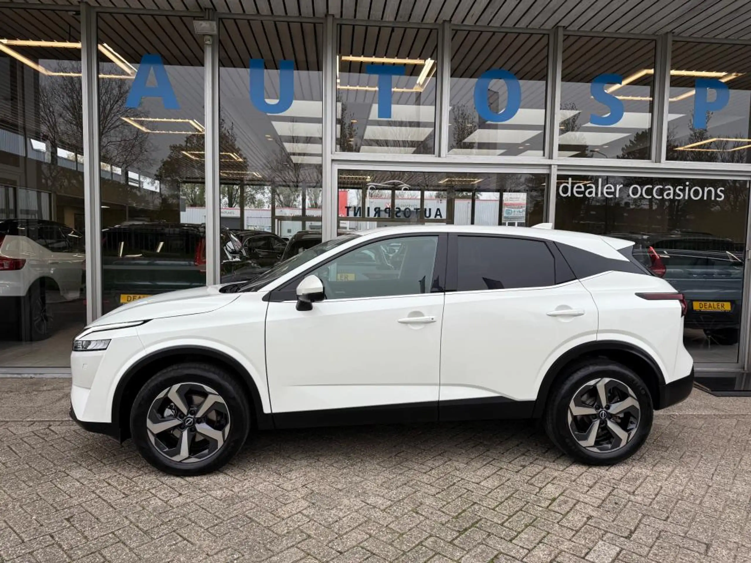 Nissan - Qashqai