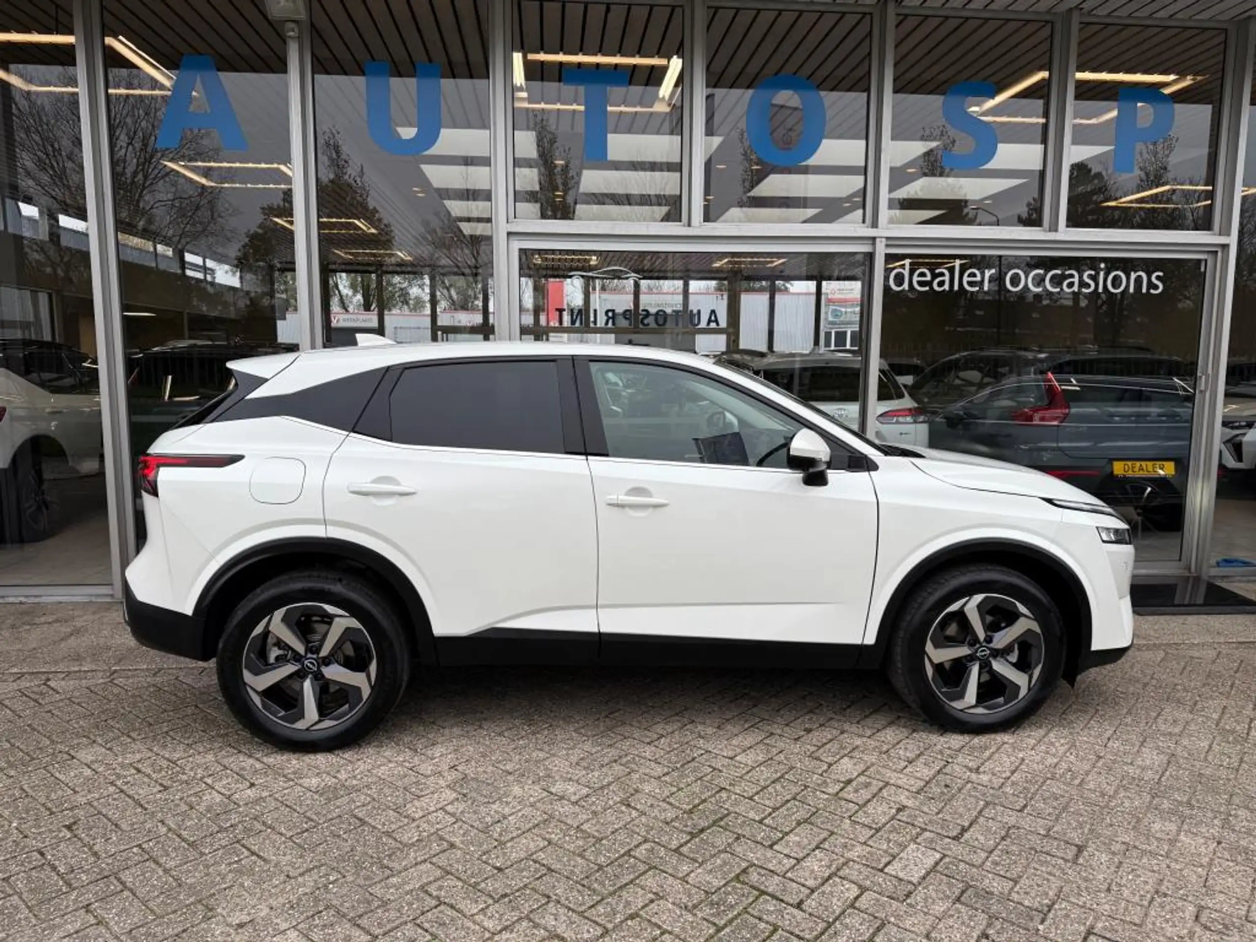 Nissan - Qashqai