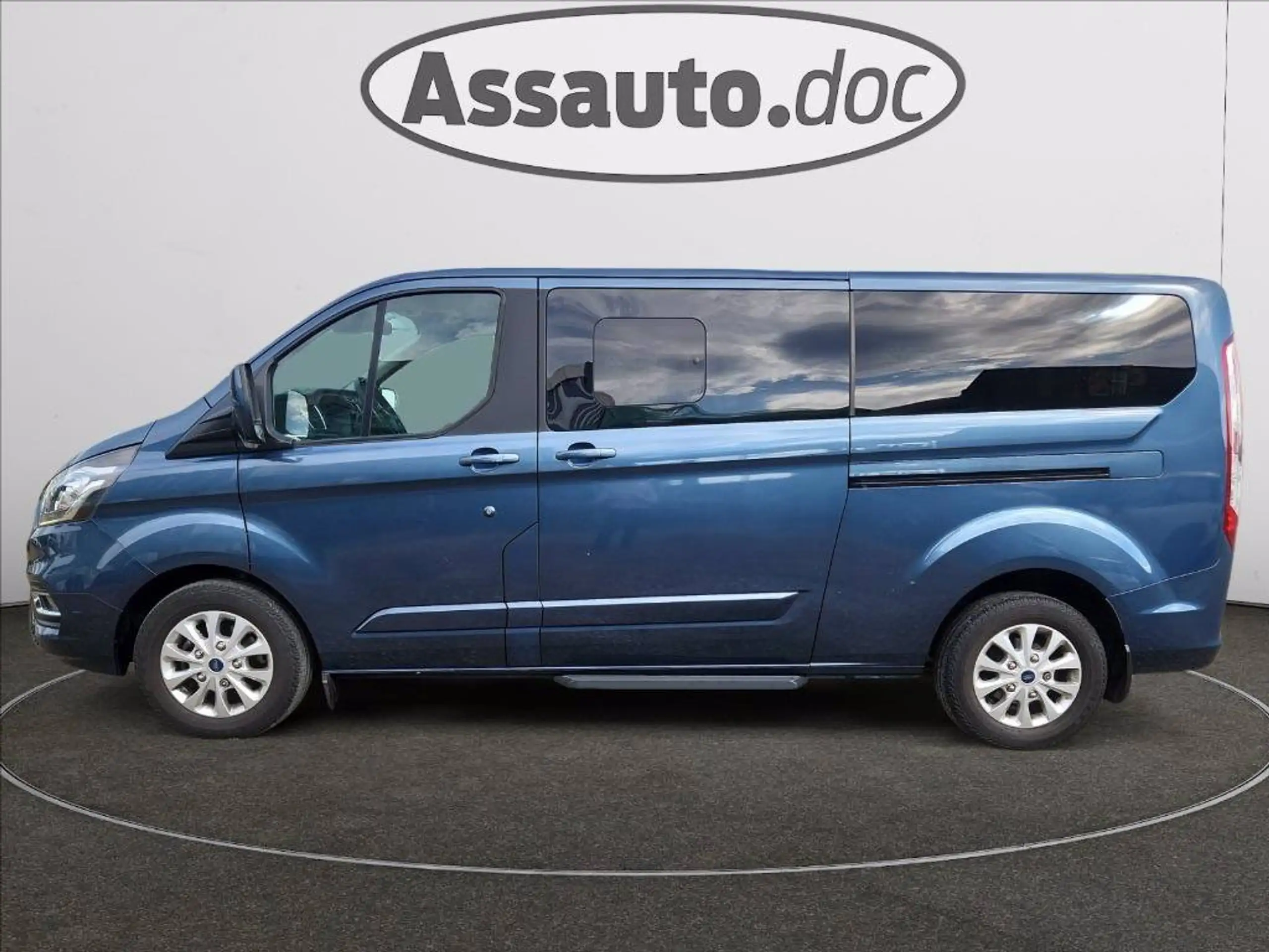 Ford - Tourneo Custom