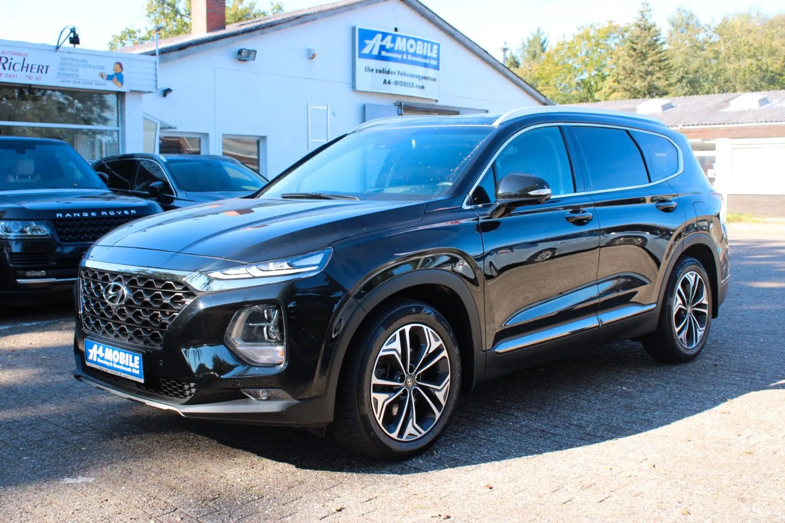 Hyundai - SANTA FE