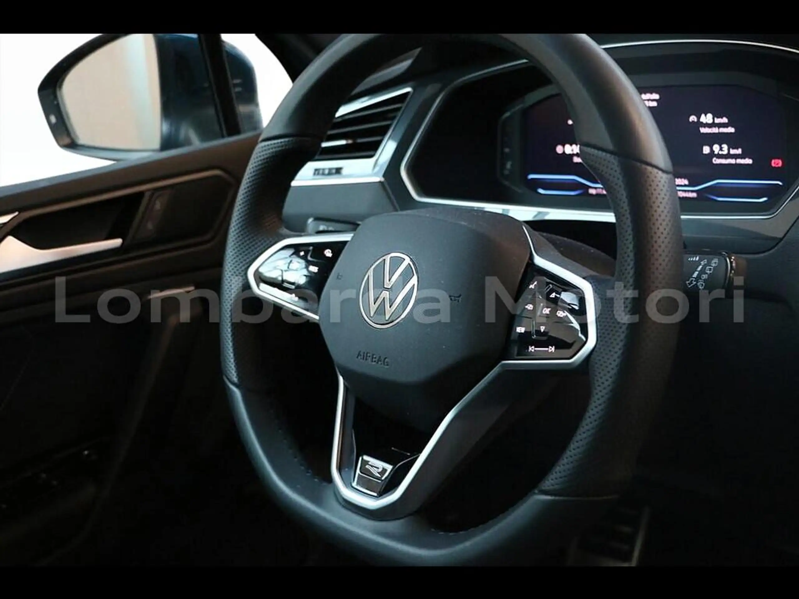 Volkswagen - Tiguan