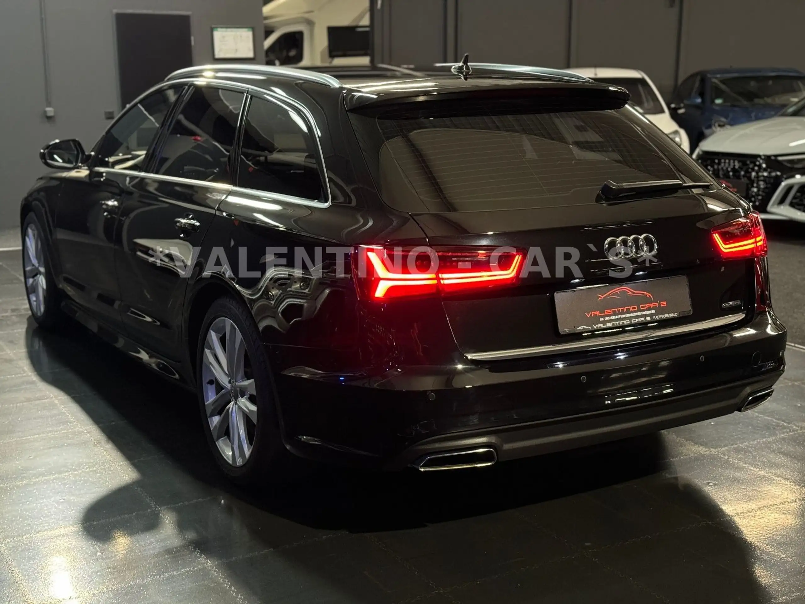 Audi - A6