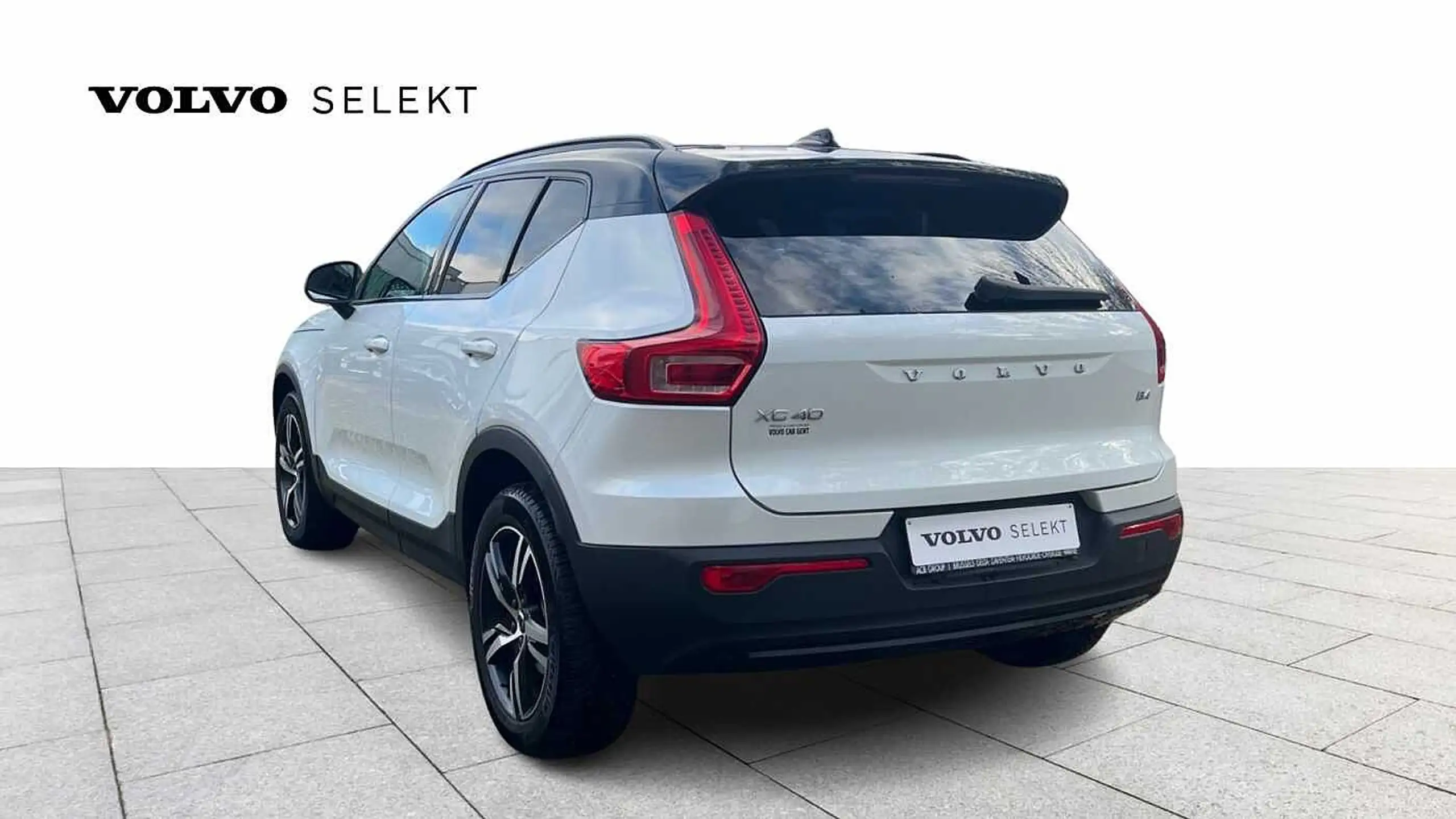 Volvo - XC40