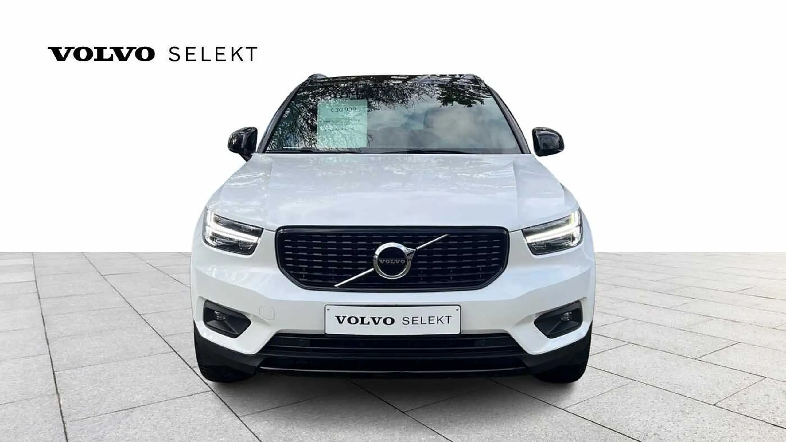 Volvo - XC40