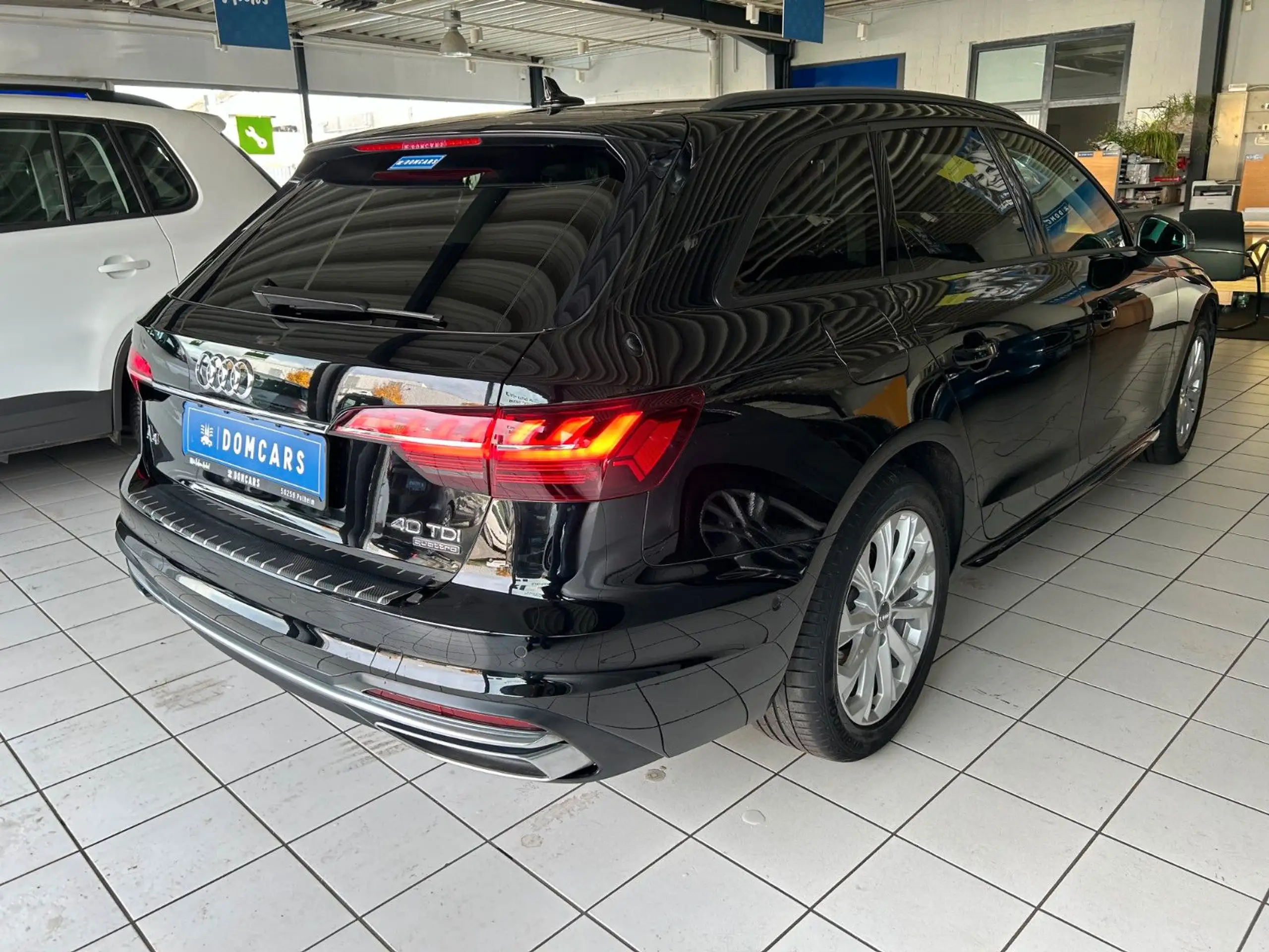 Audi - A4