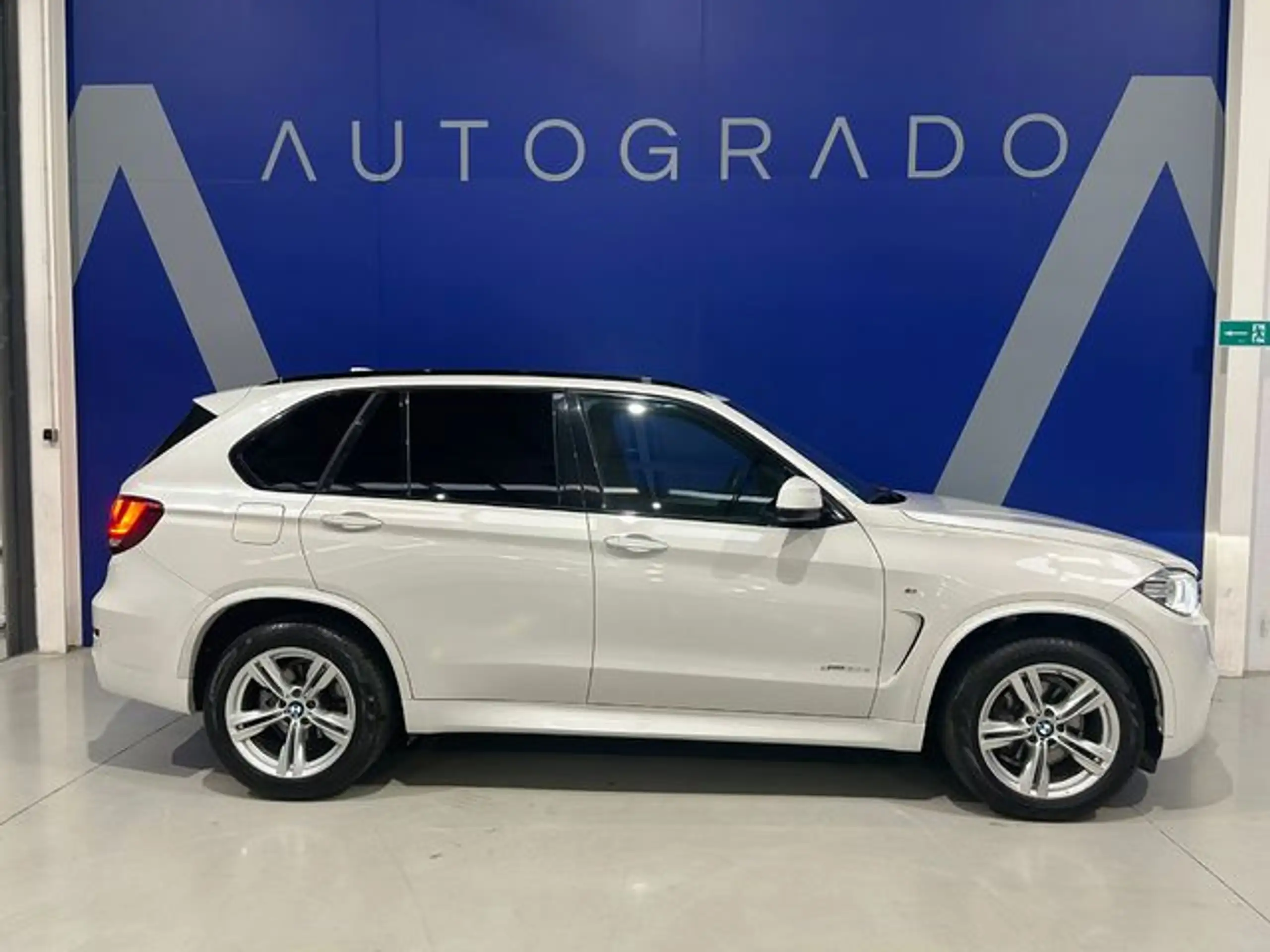 BMW - X5