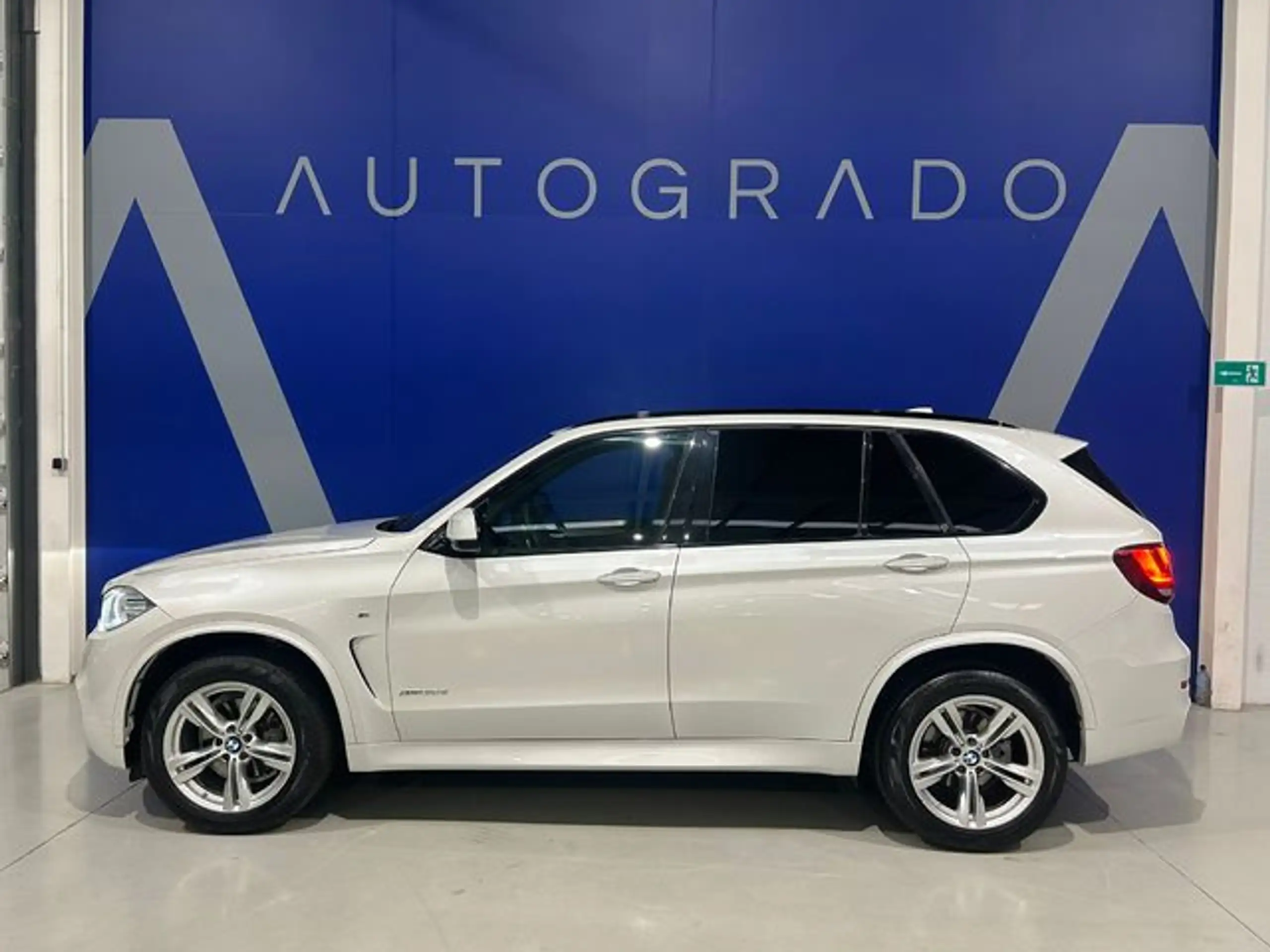 BMW - X5