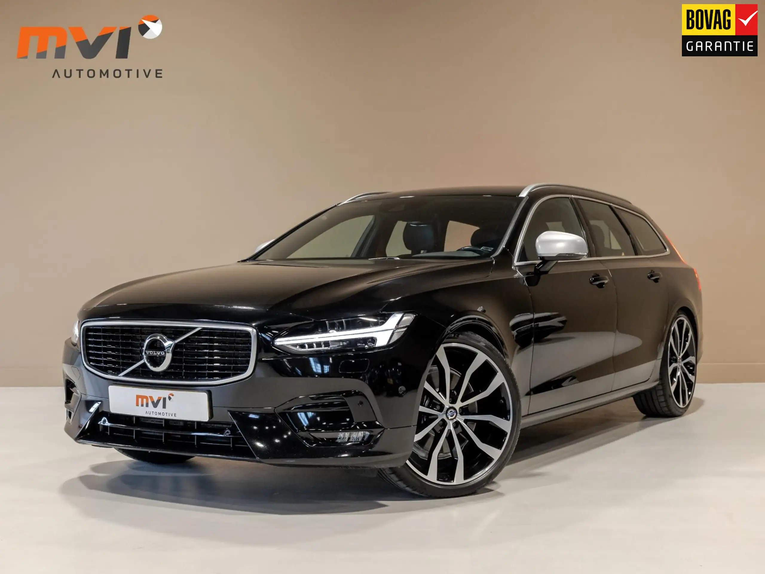 Volvo - V90