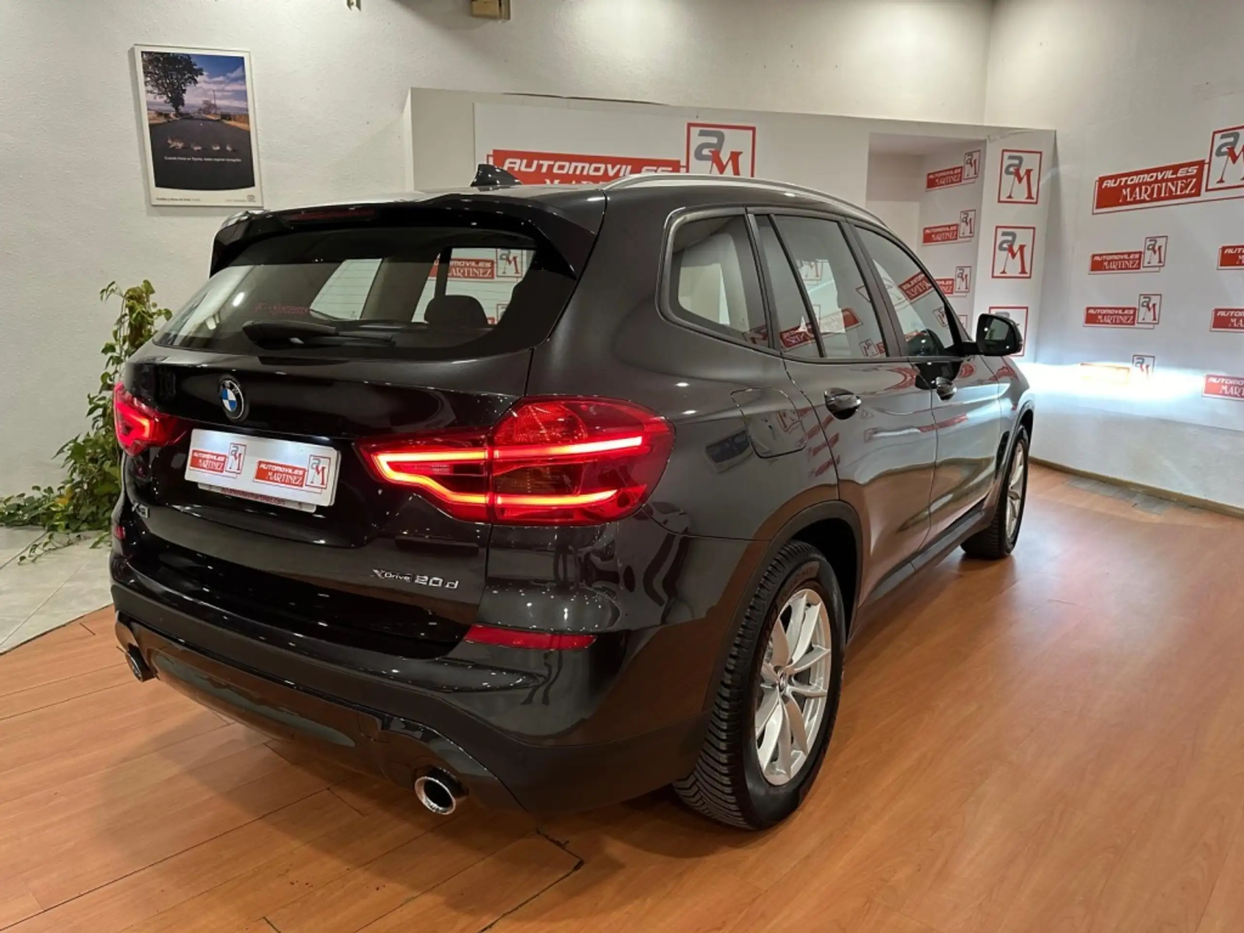 BMW - X3