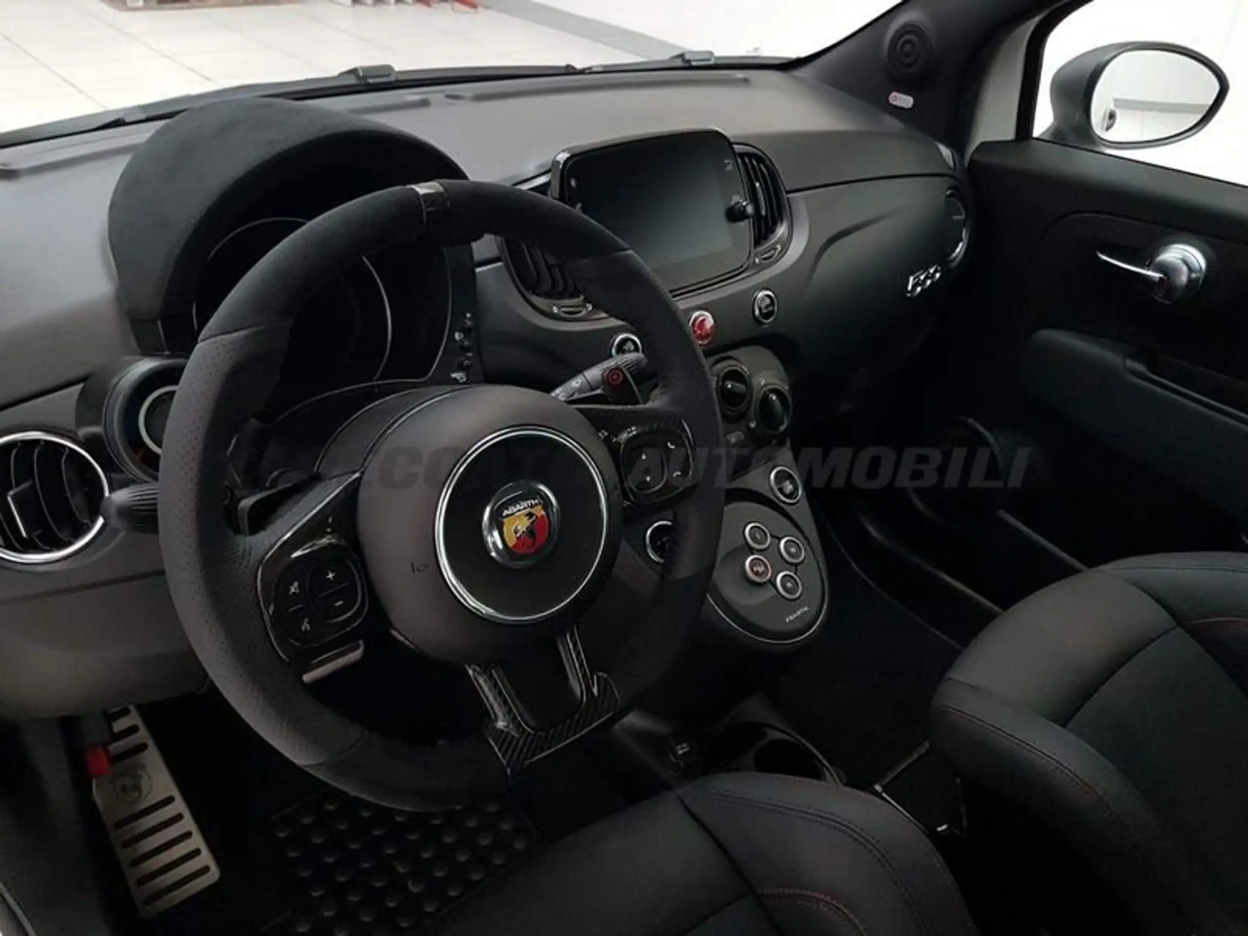 Abarth - 695