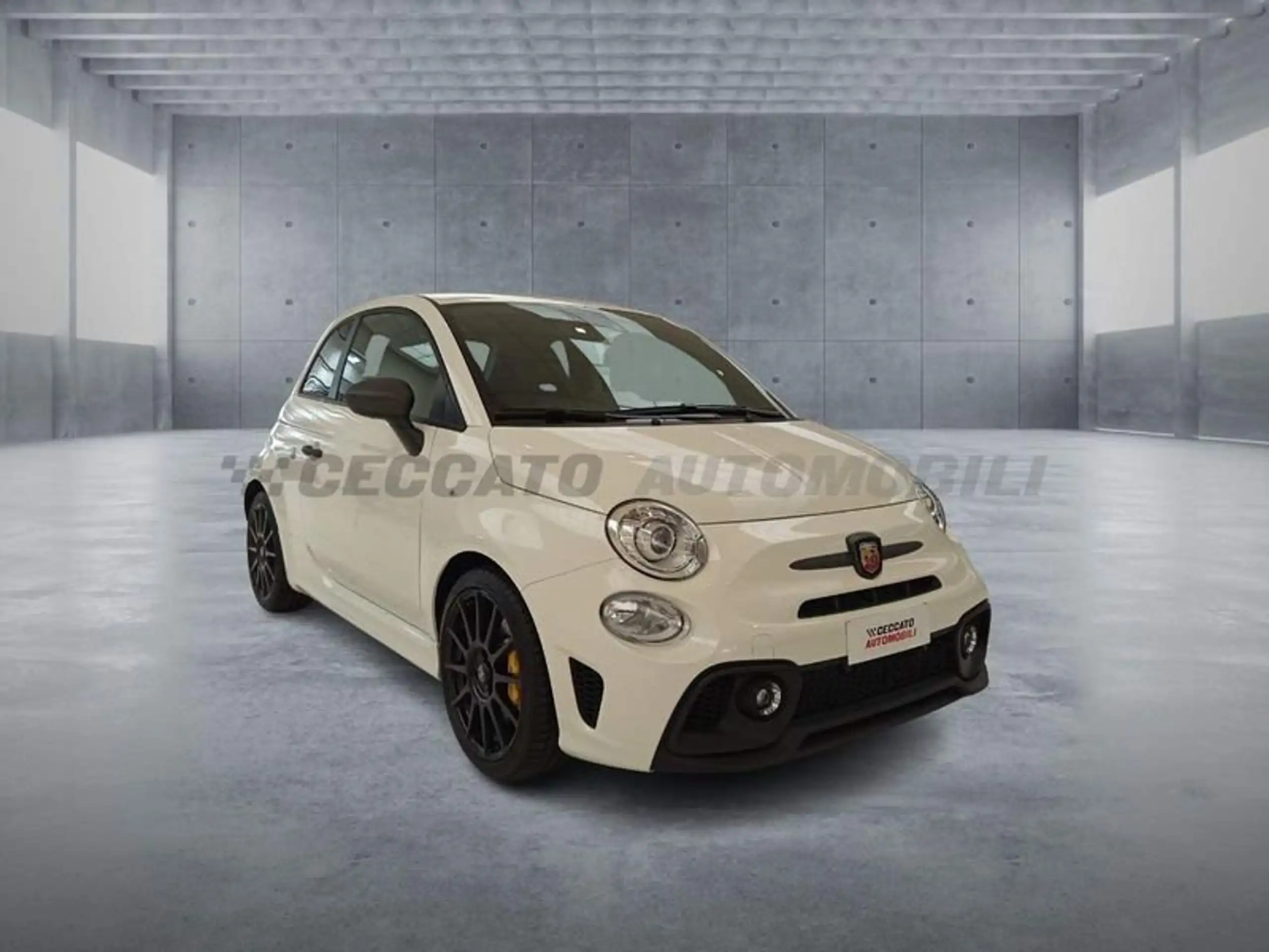 Abarth - 695