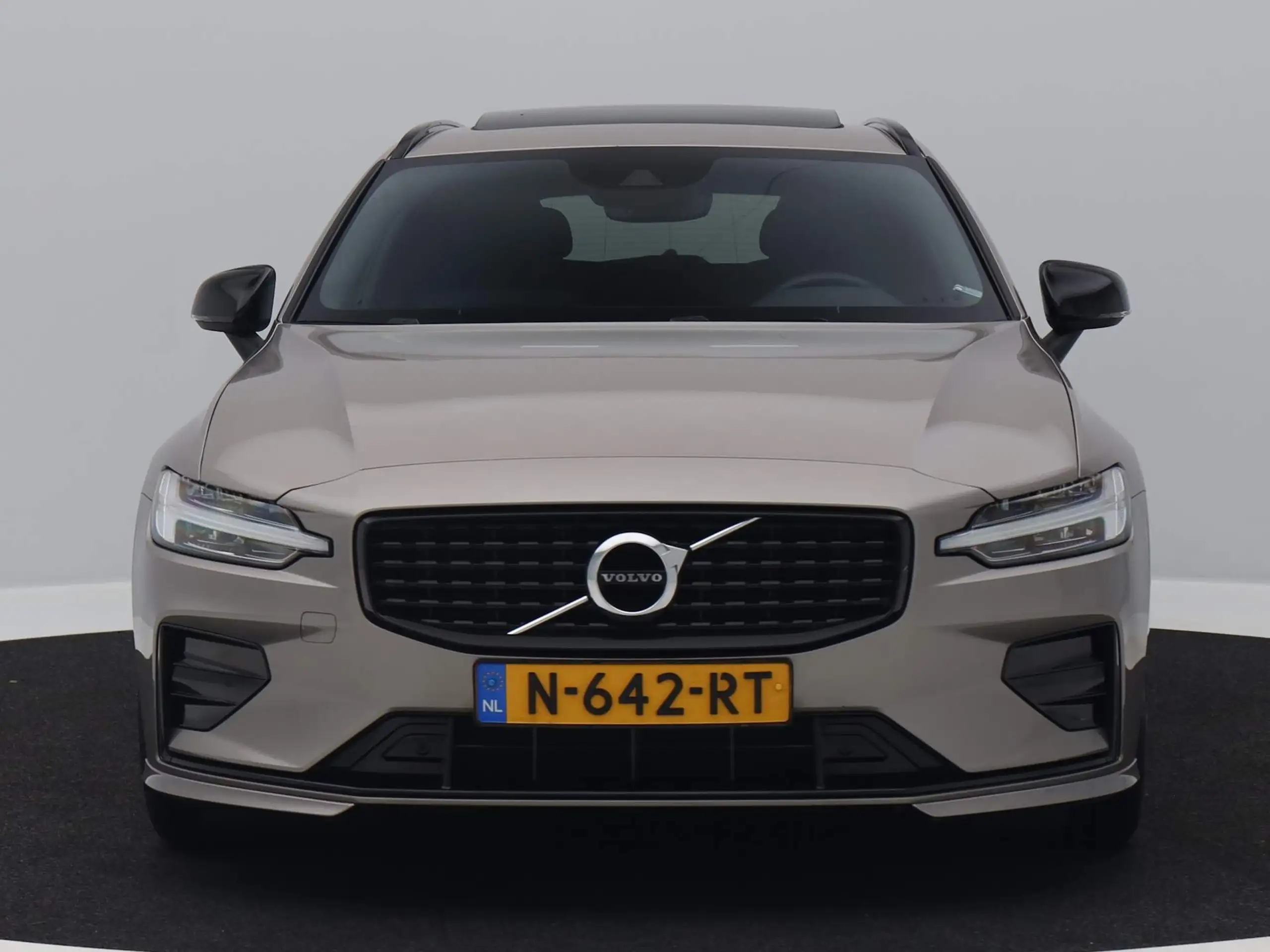 Volvo - V60