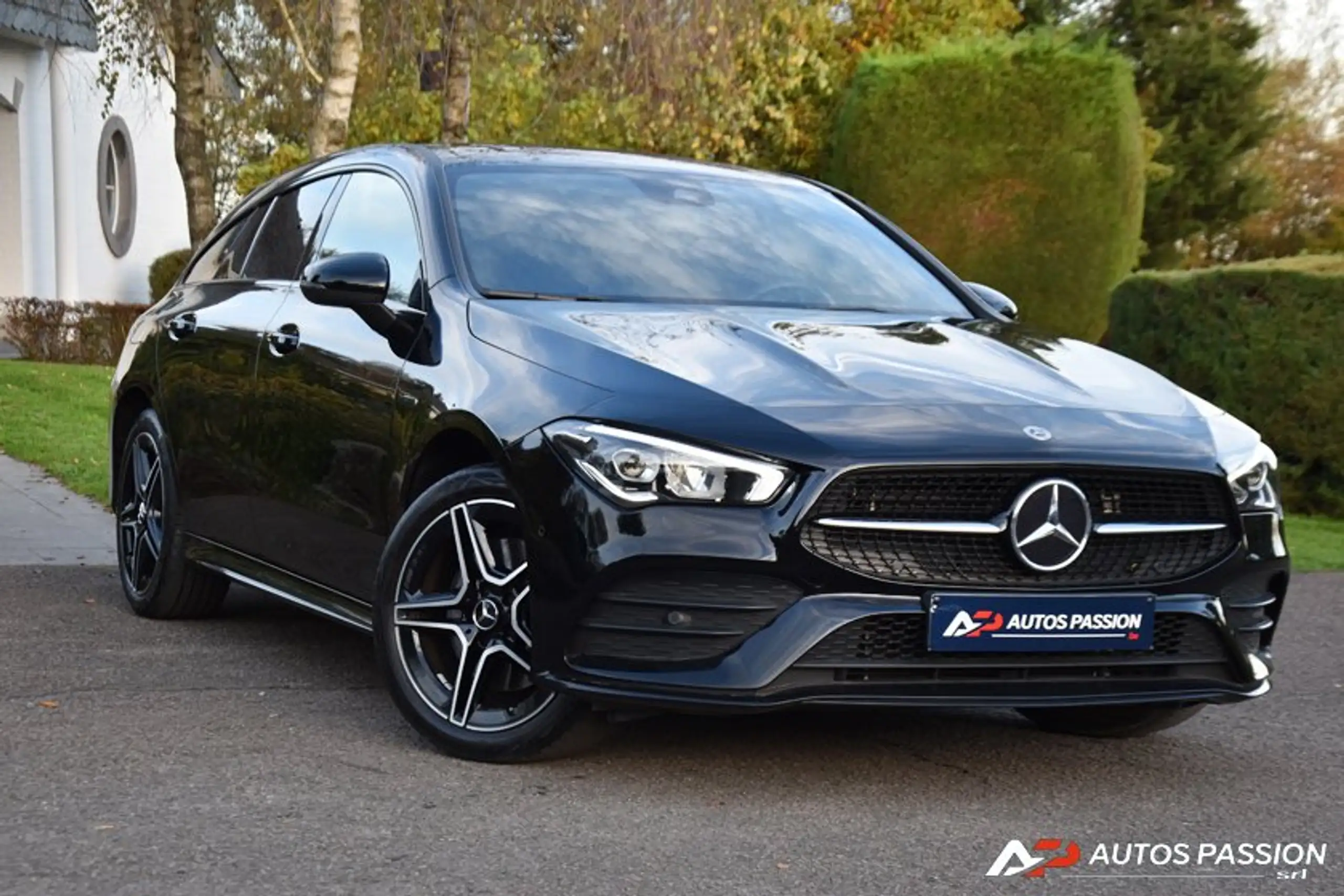 Mercedes-Benz - CLA 250