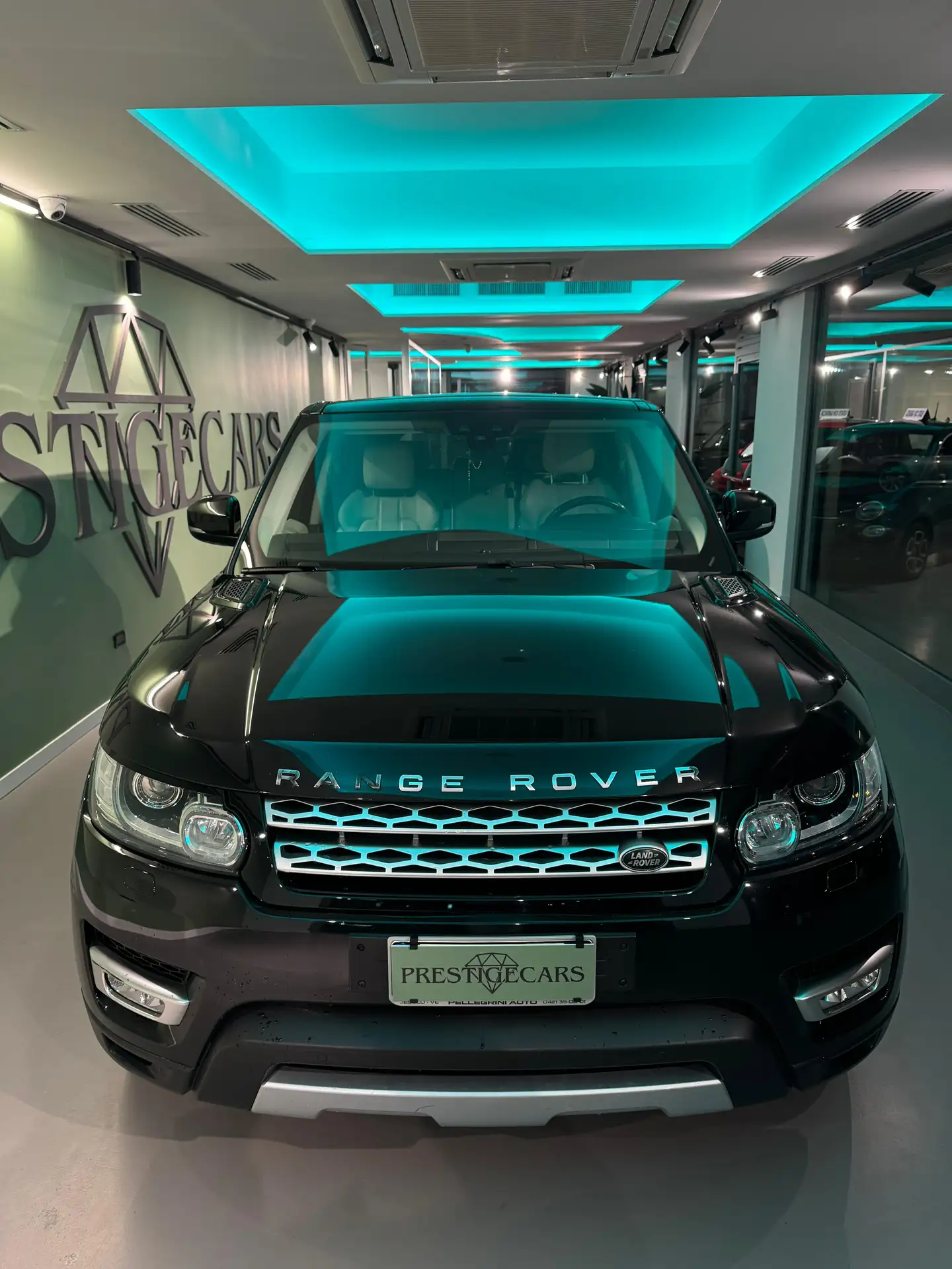 Land Rover - Range Rover Sport