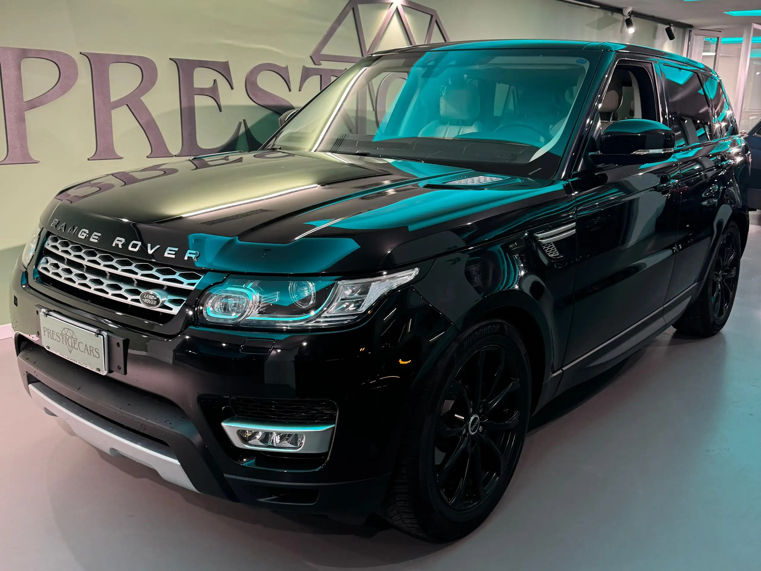 Land Rover - Range Rover Sport