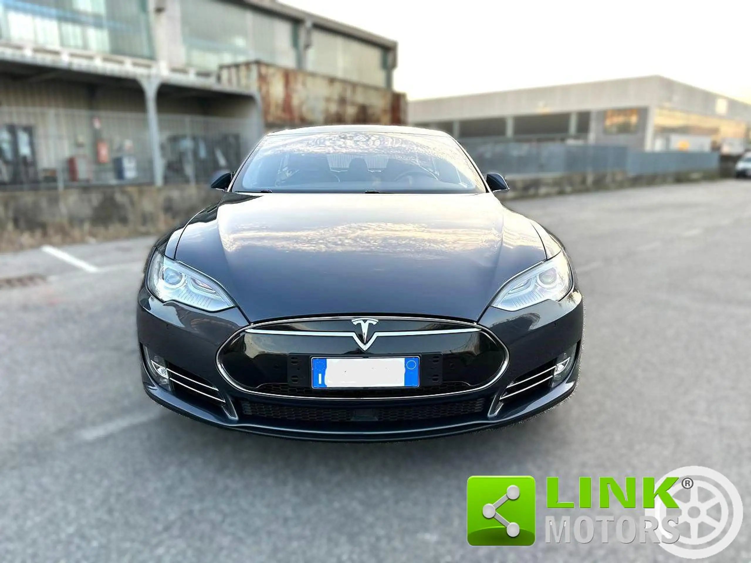 Tesla - Model S