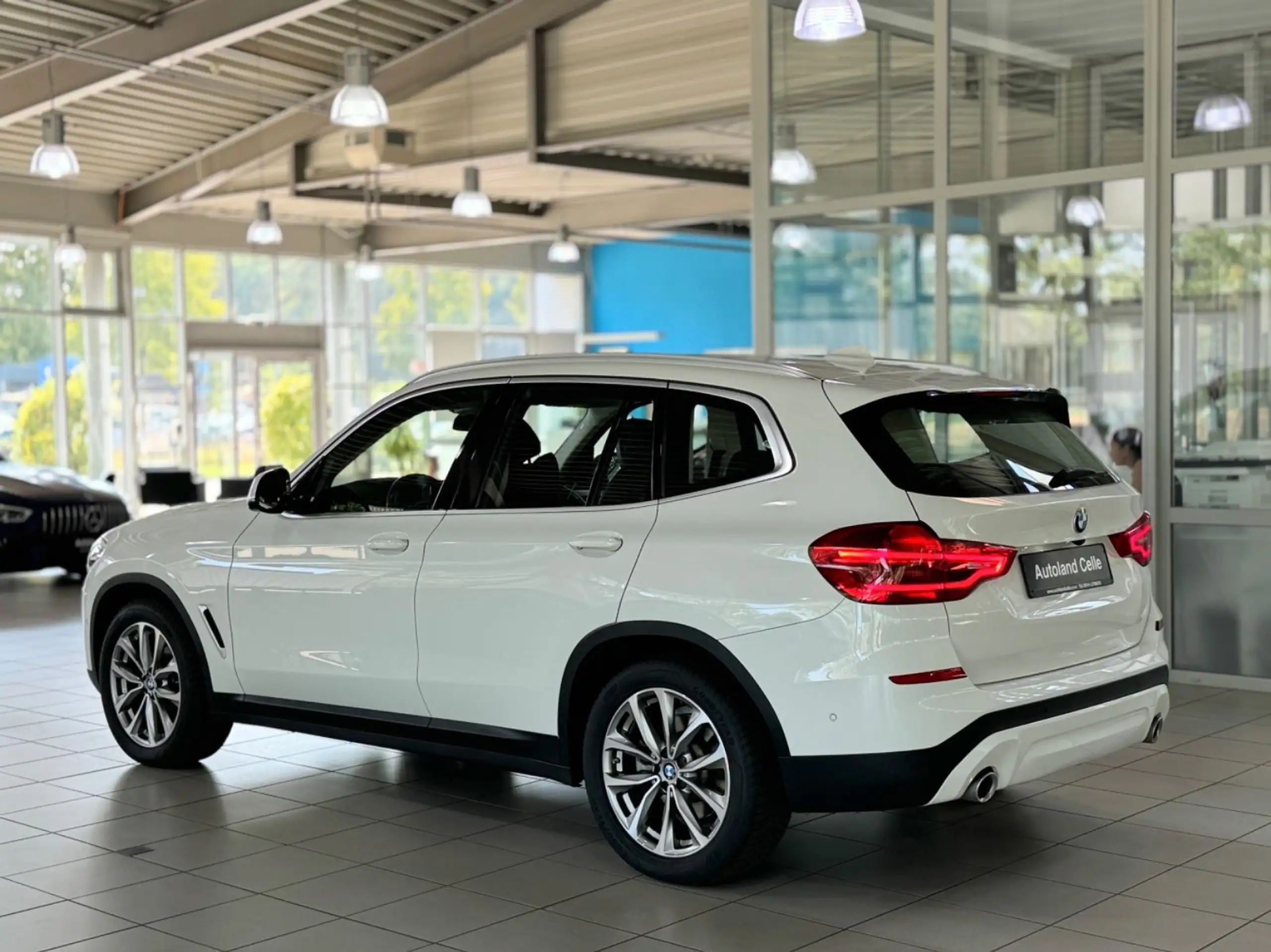 BMW - X3