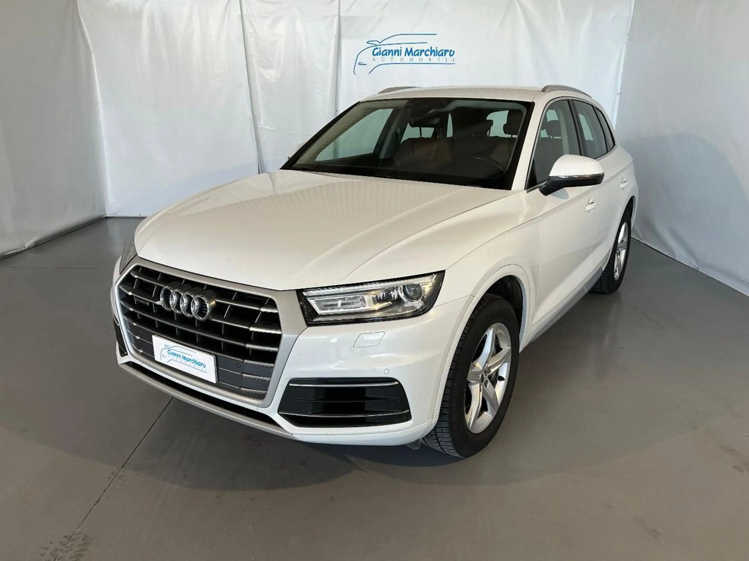 Audi - Q5