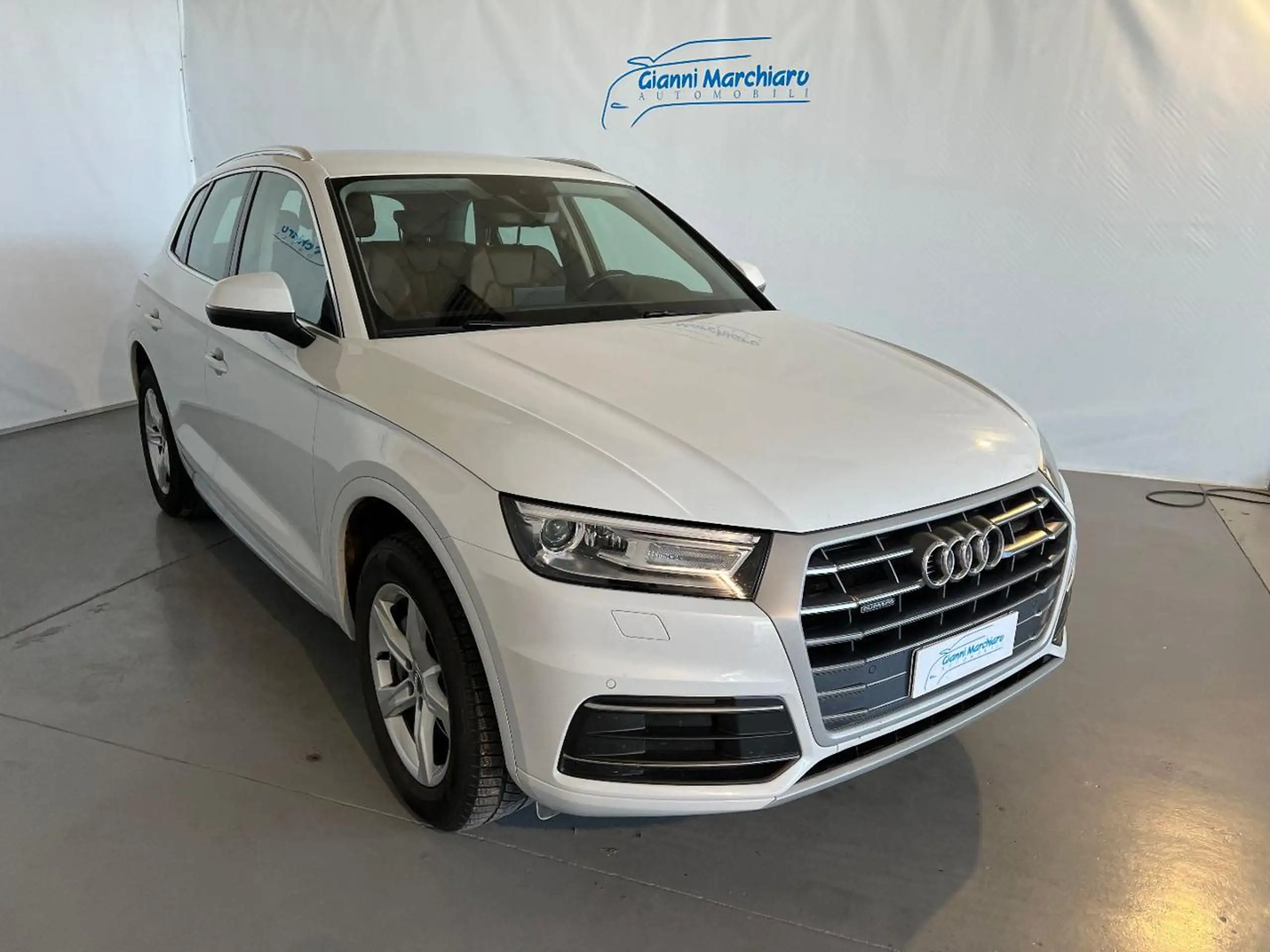 Audi - Q5