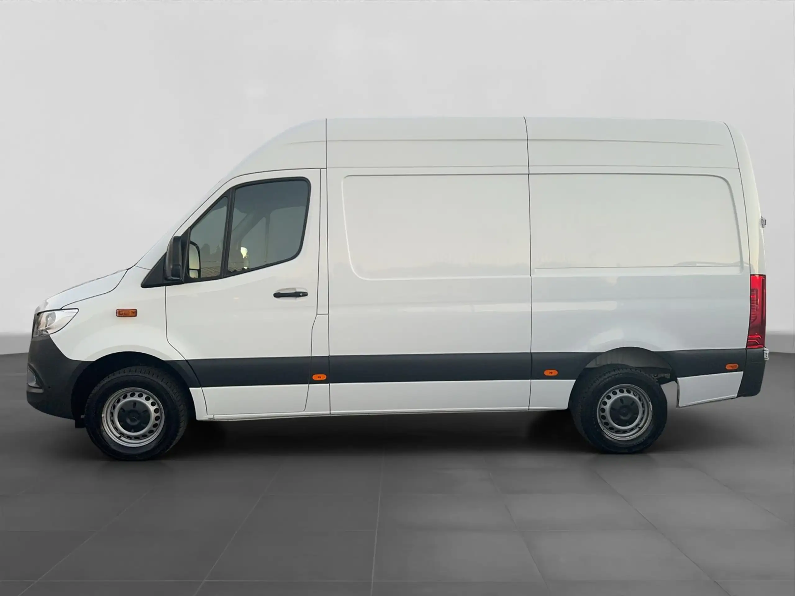 Mercedes-Benz - Sprinter