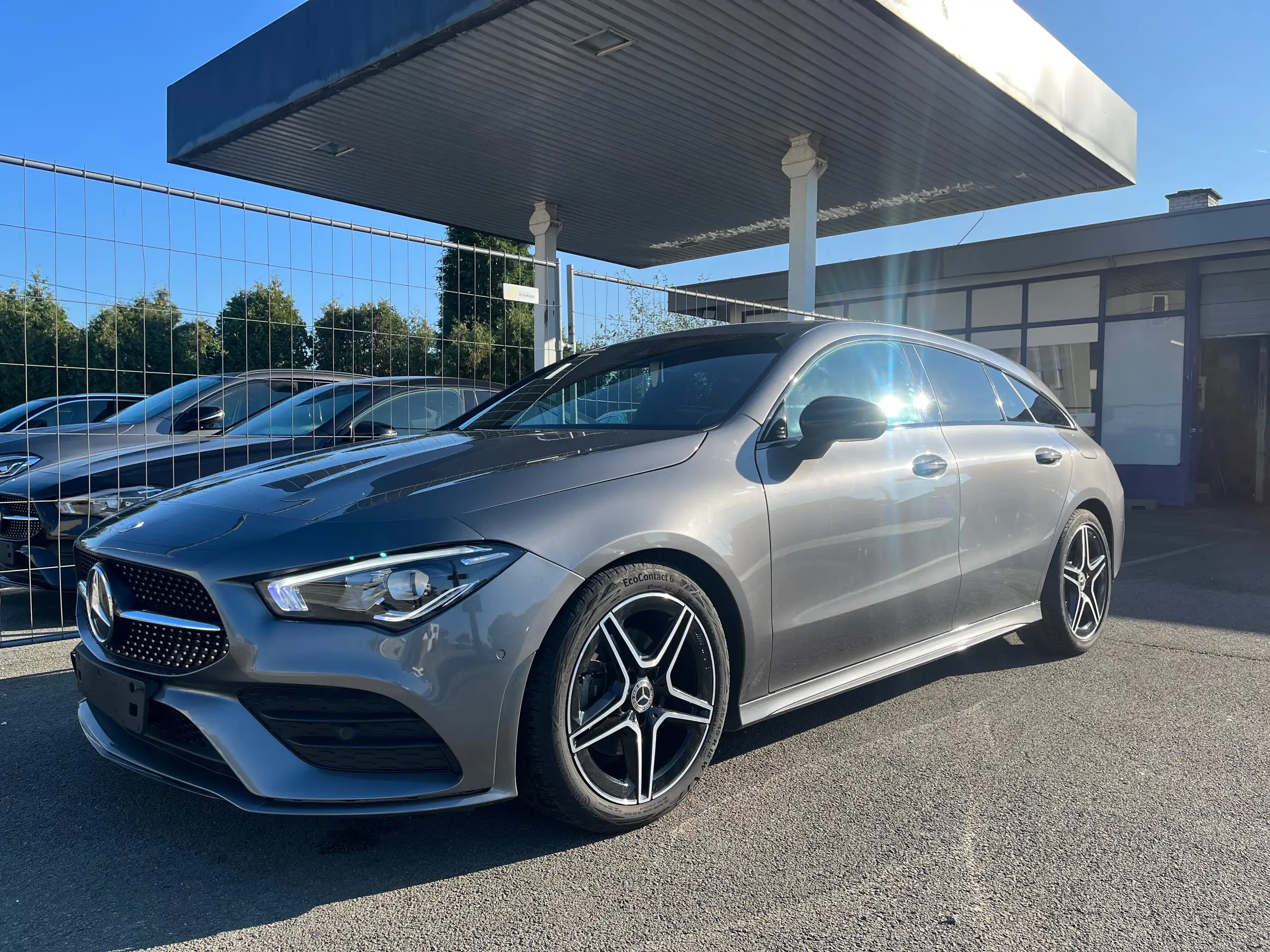 Mercedes-Benz - CLA 180