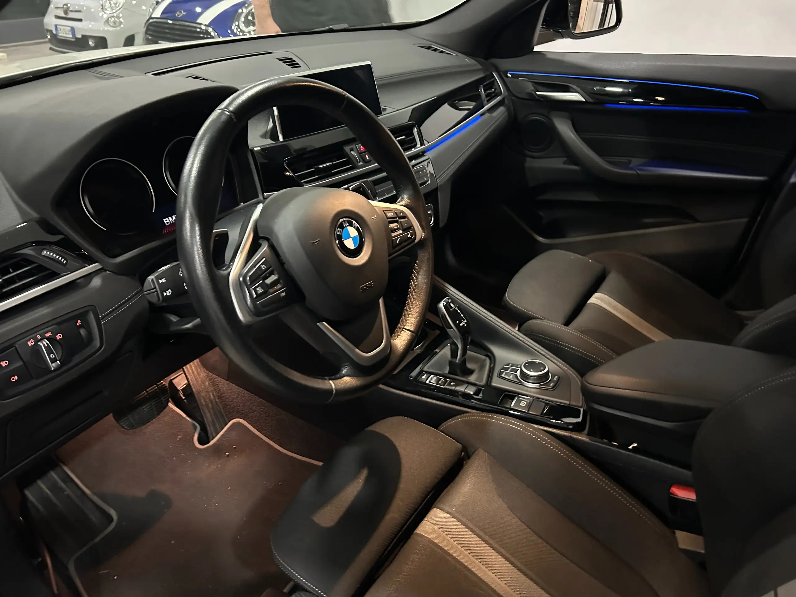 BMW - X2