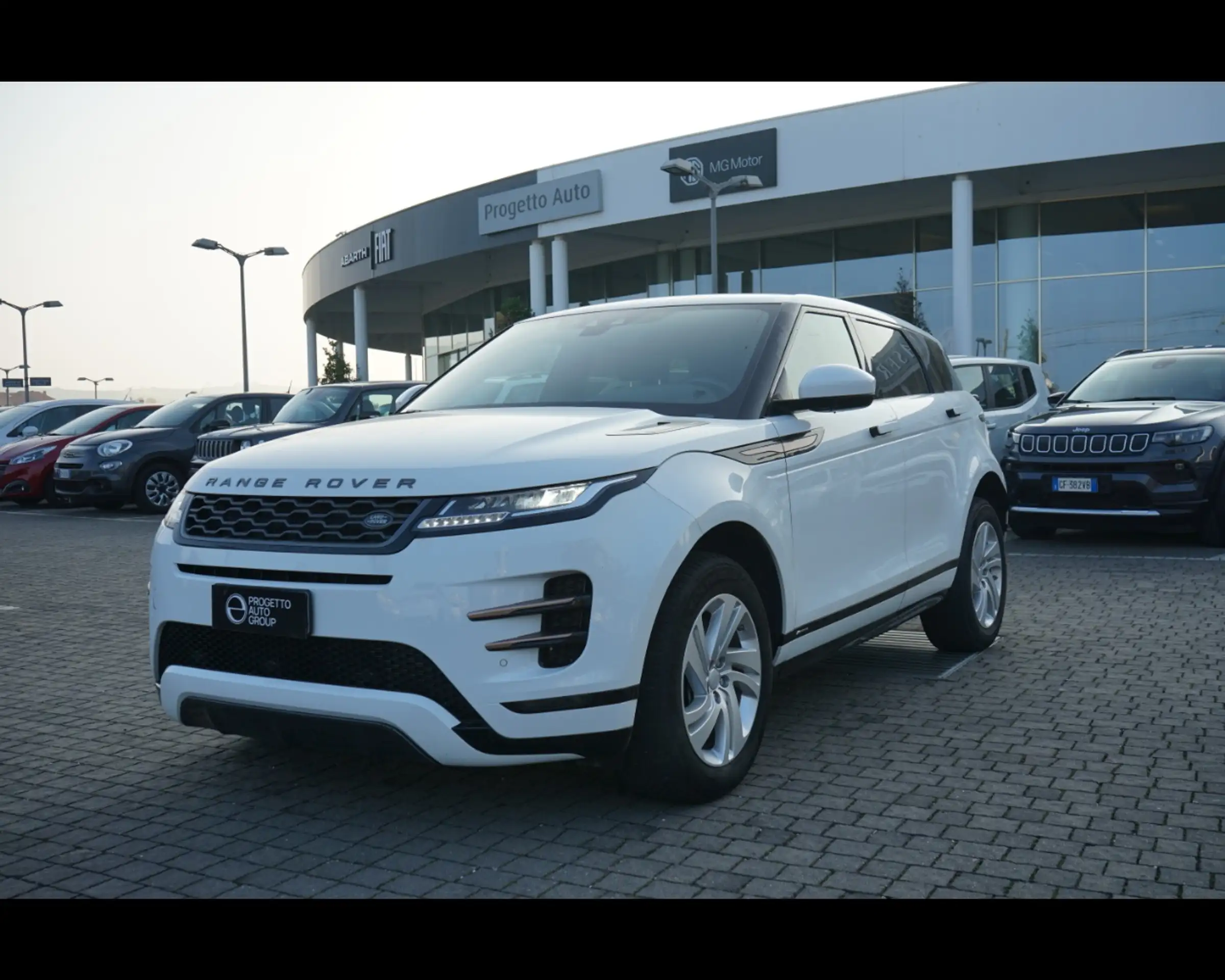 Land Rover - Range Rover Evoque