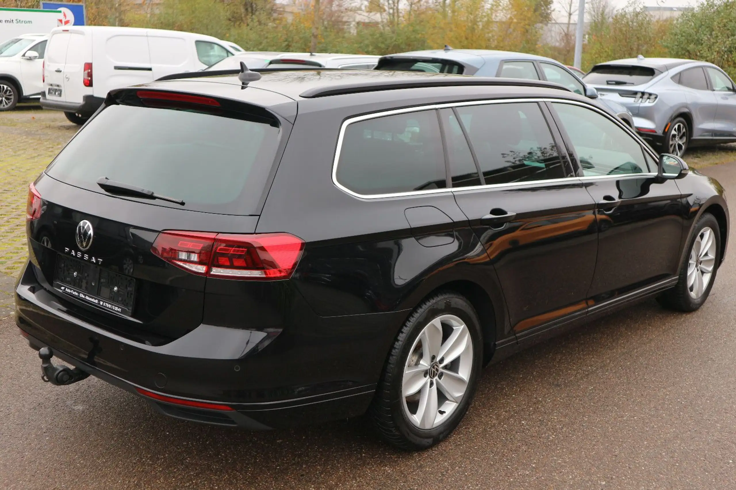 Volkswagen - Passat