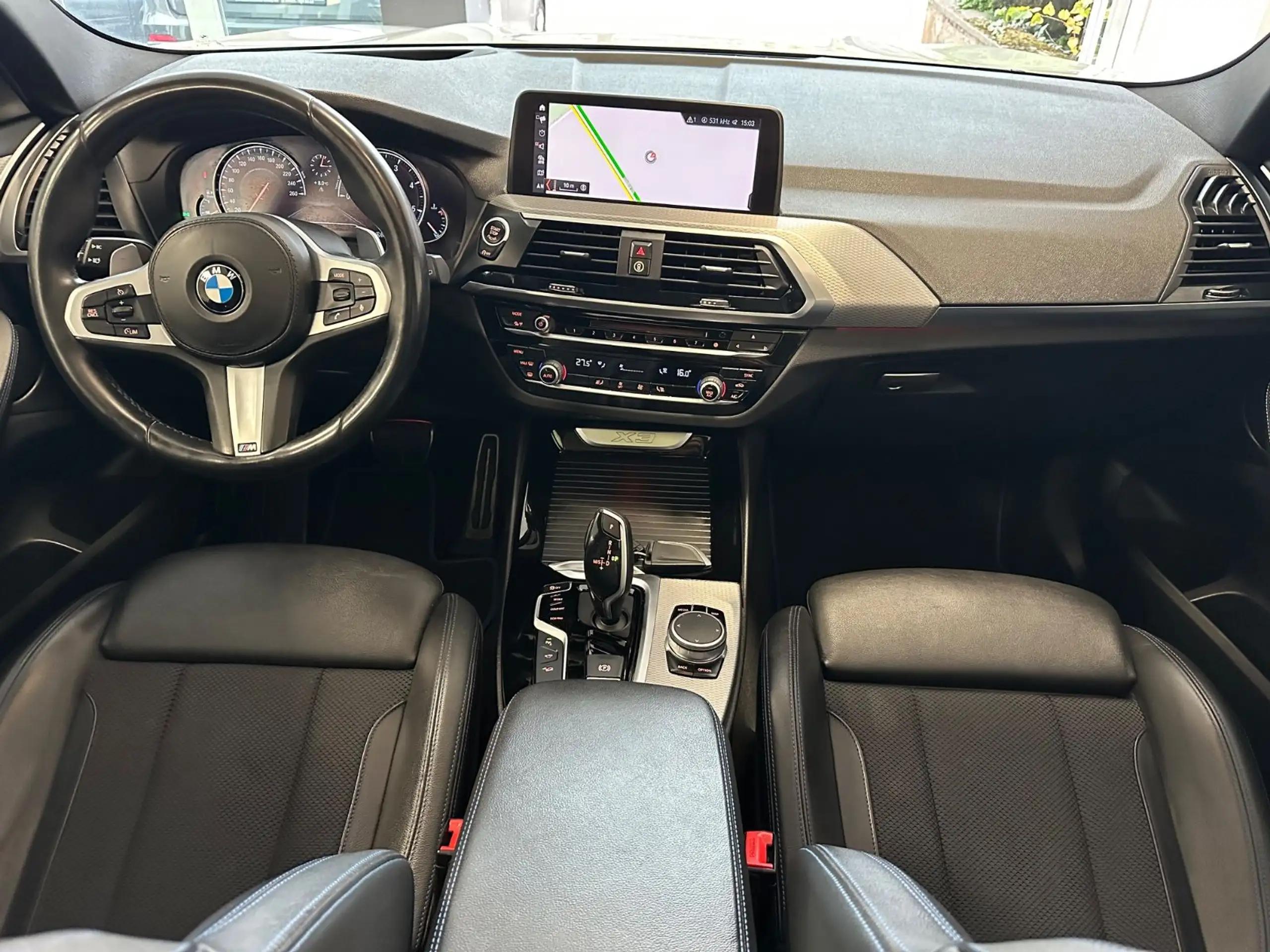 BMW - X3