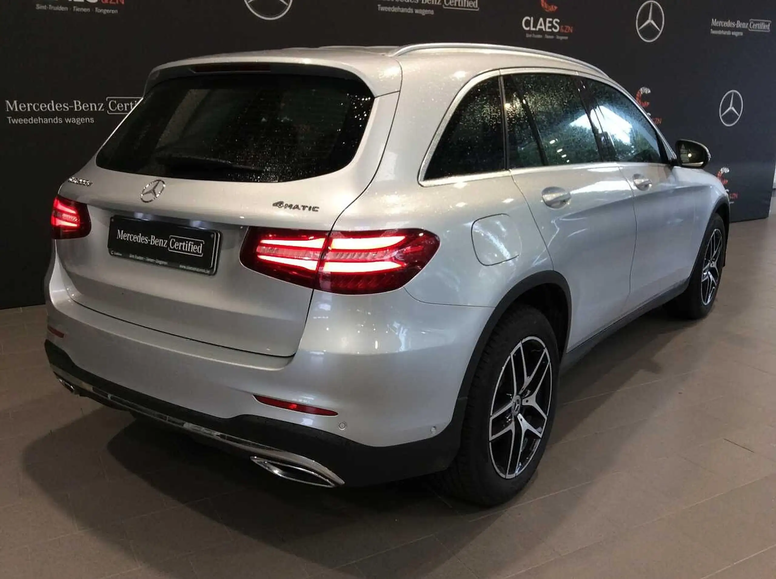 Mercedes-Benz - GLC 220