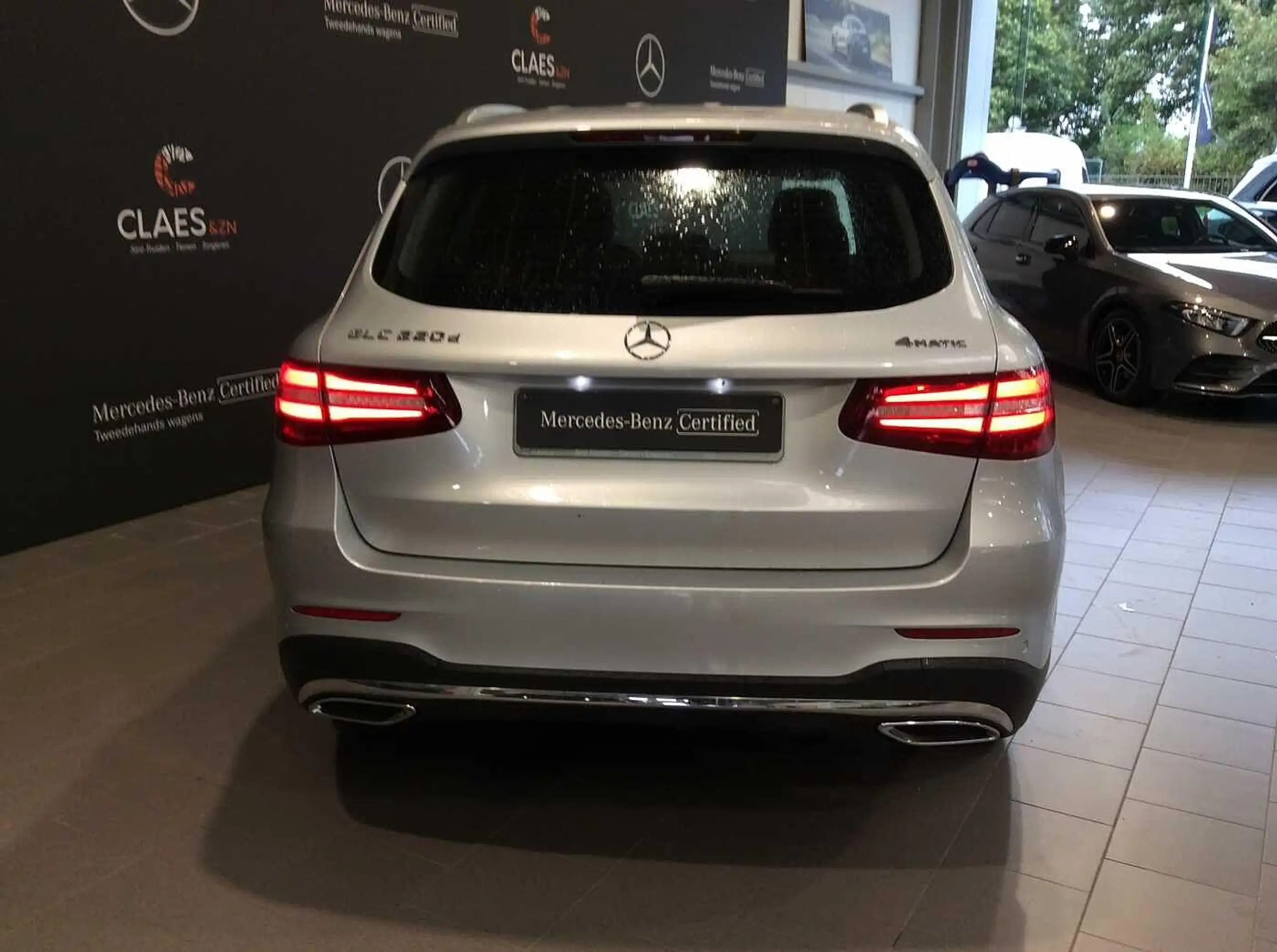 Mercedes-Benz - GLC 220