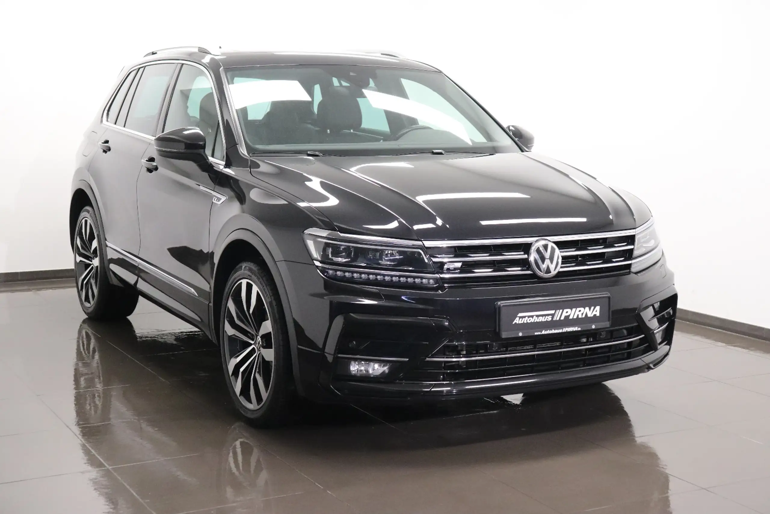 Volkswagen - Tiguan