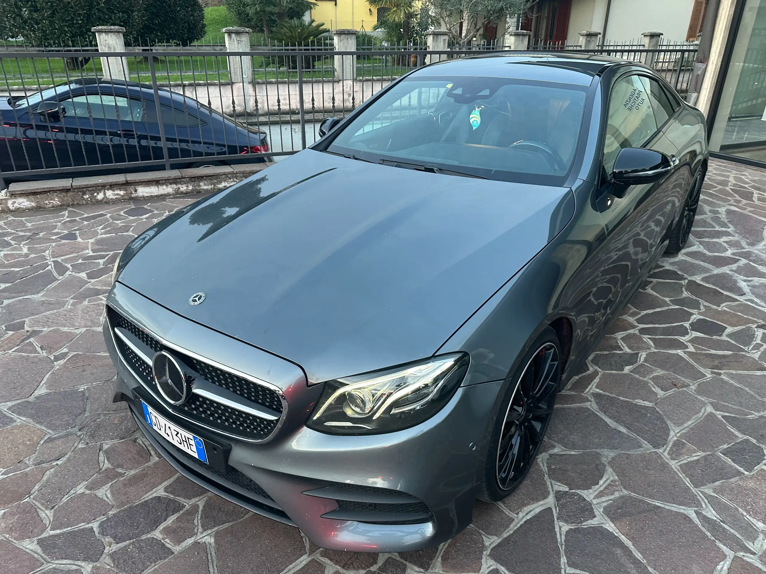 Mercedes-Benz E 220 2021