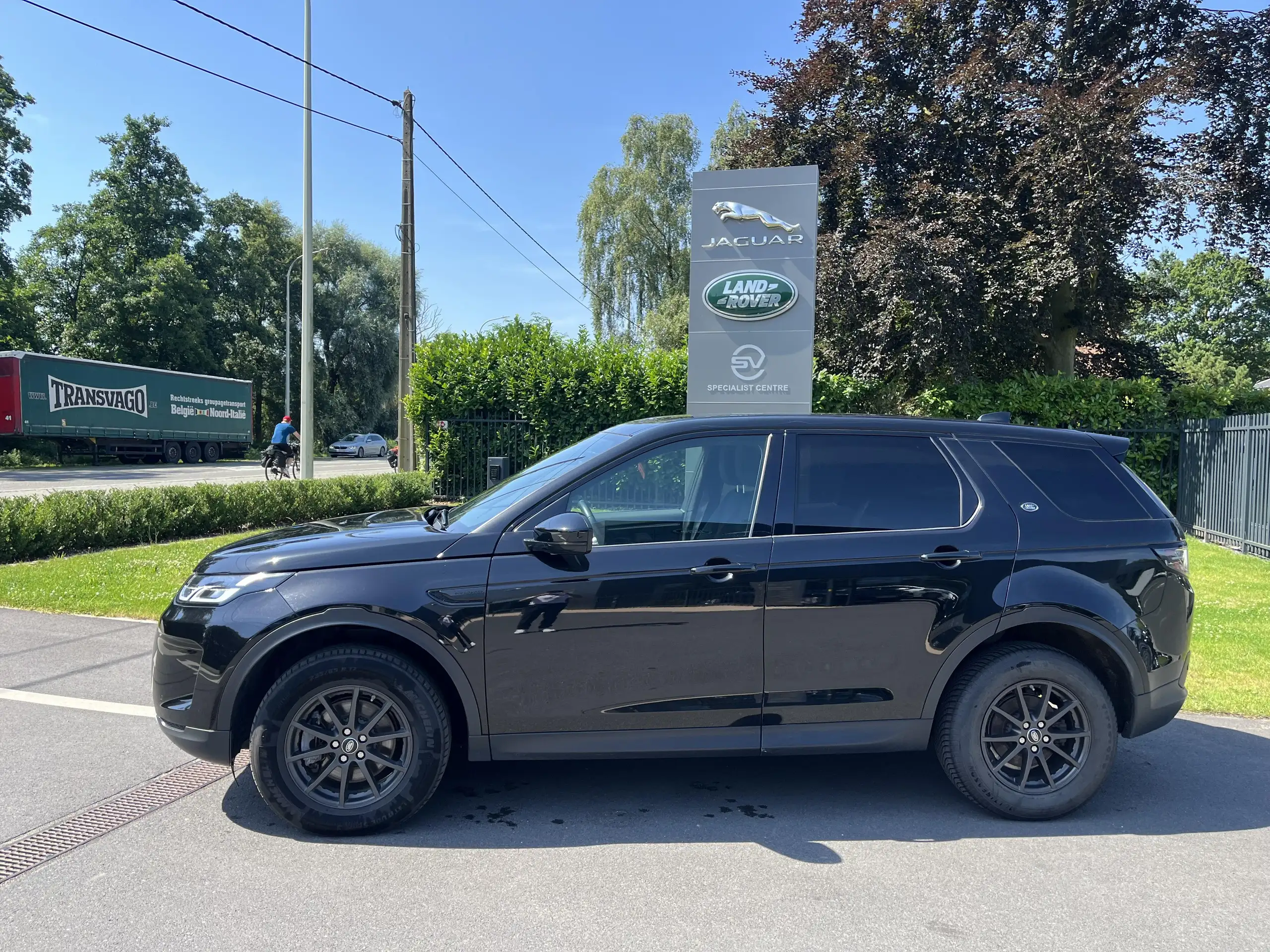 Land Rover - Discovery Sport