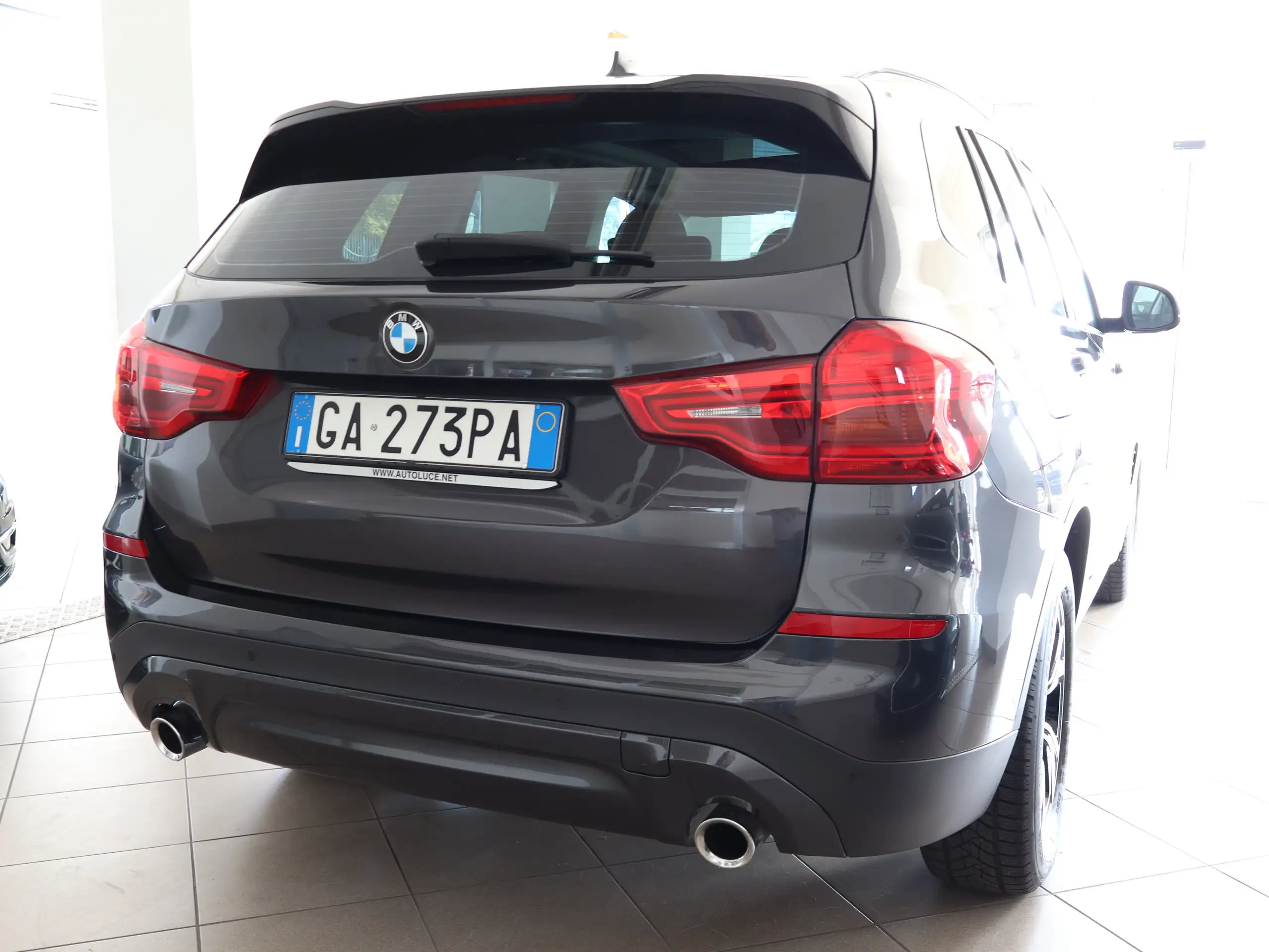 BMW - X3