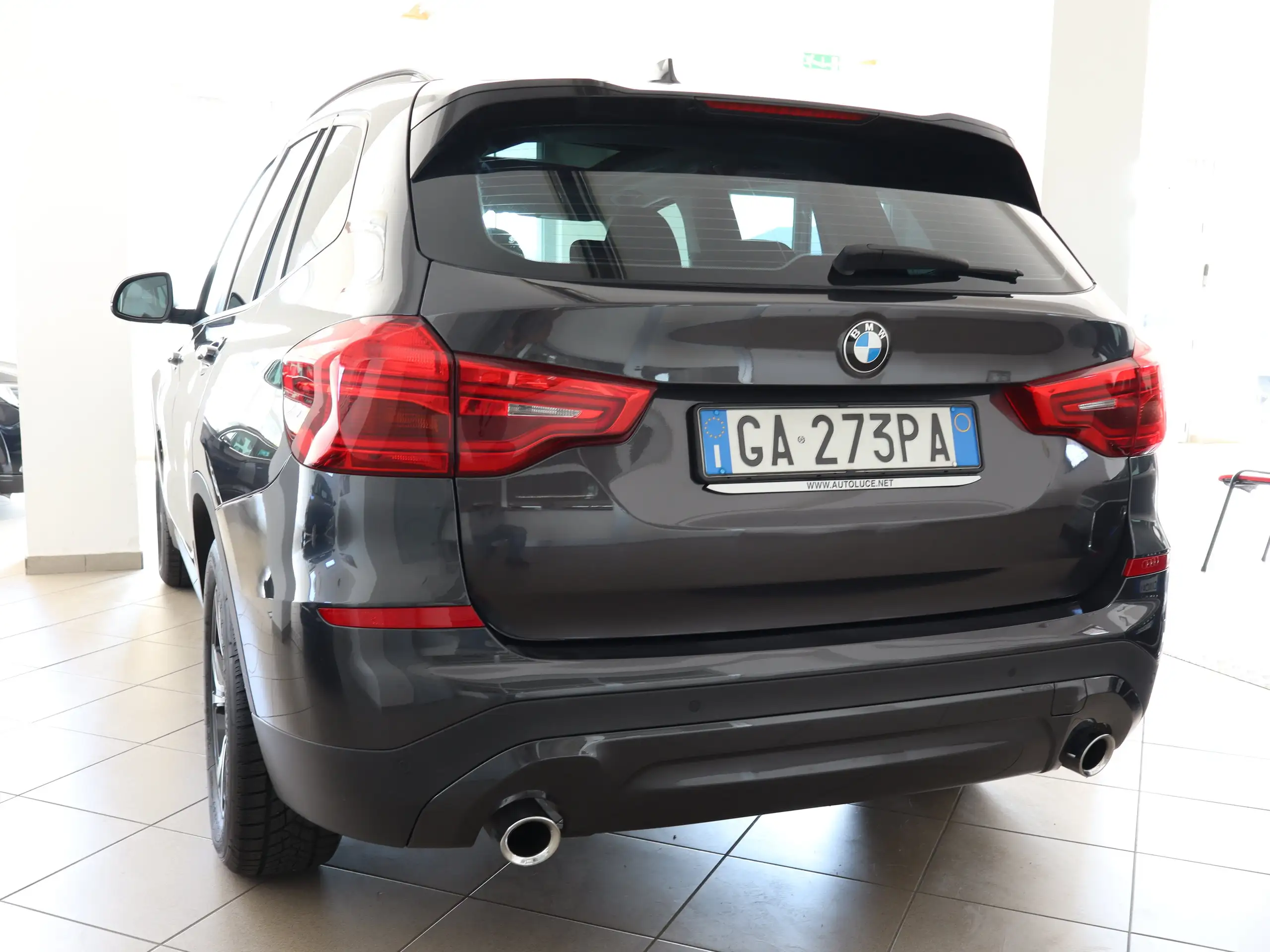 BMW - X3