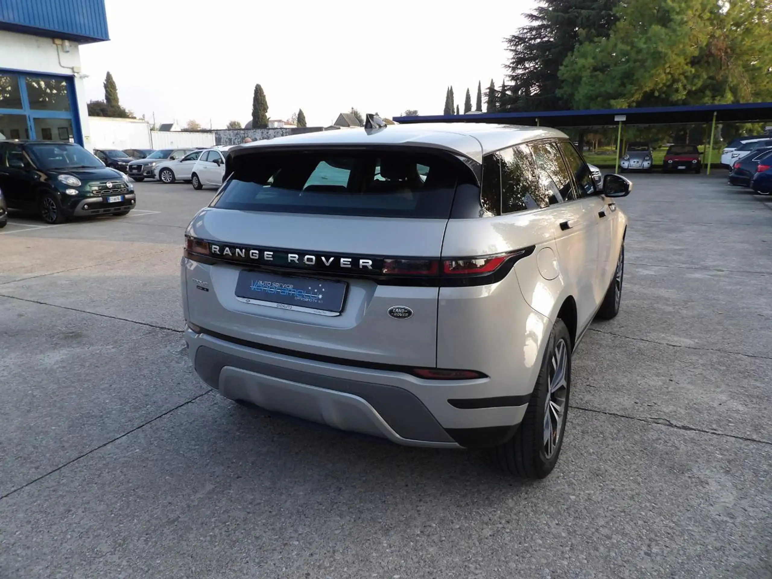 Land Rover - Range Rover Evoque