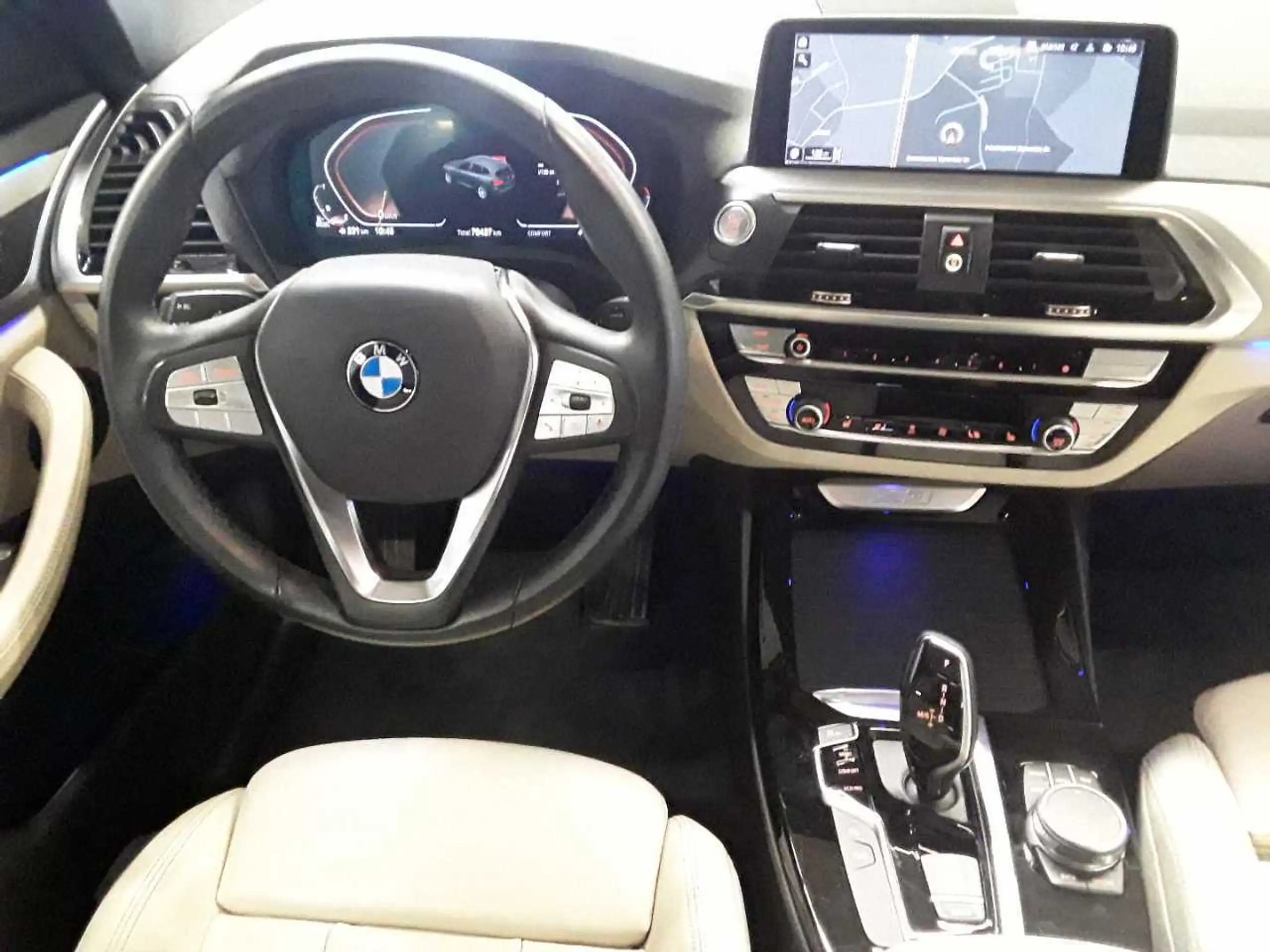 BMW - X3