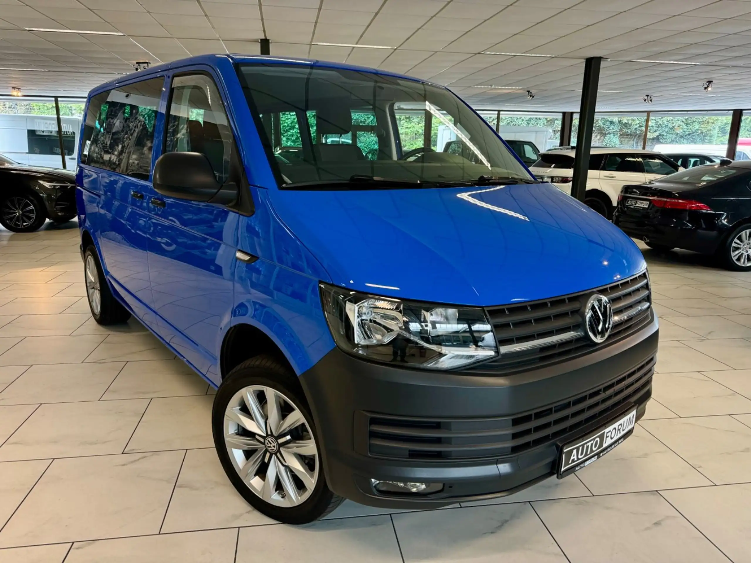 Volkswagen - T6 Kombi