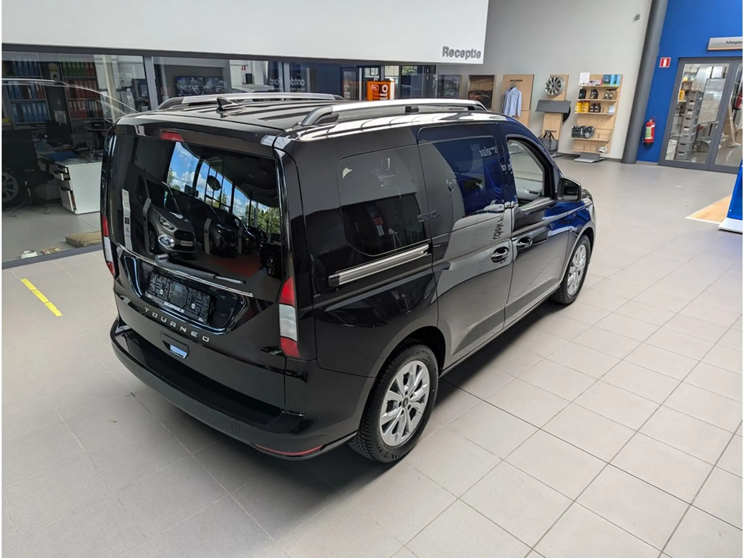 Ford - Tourneo Connect