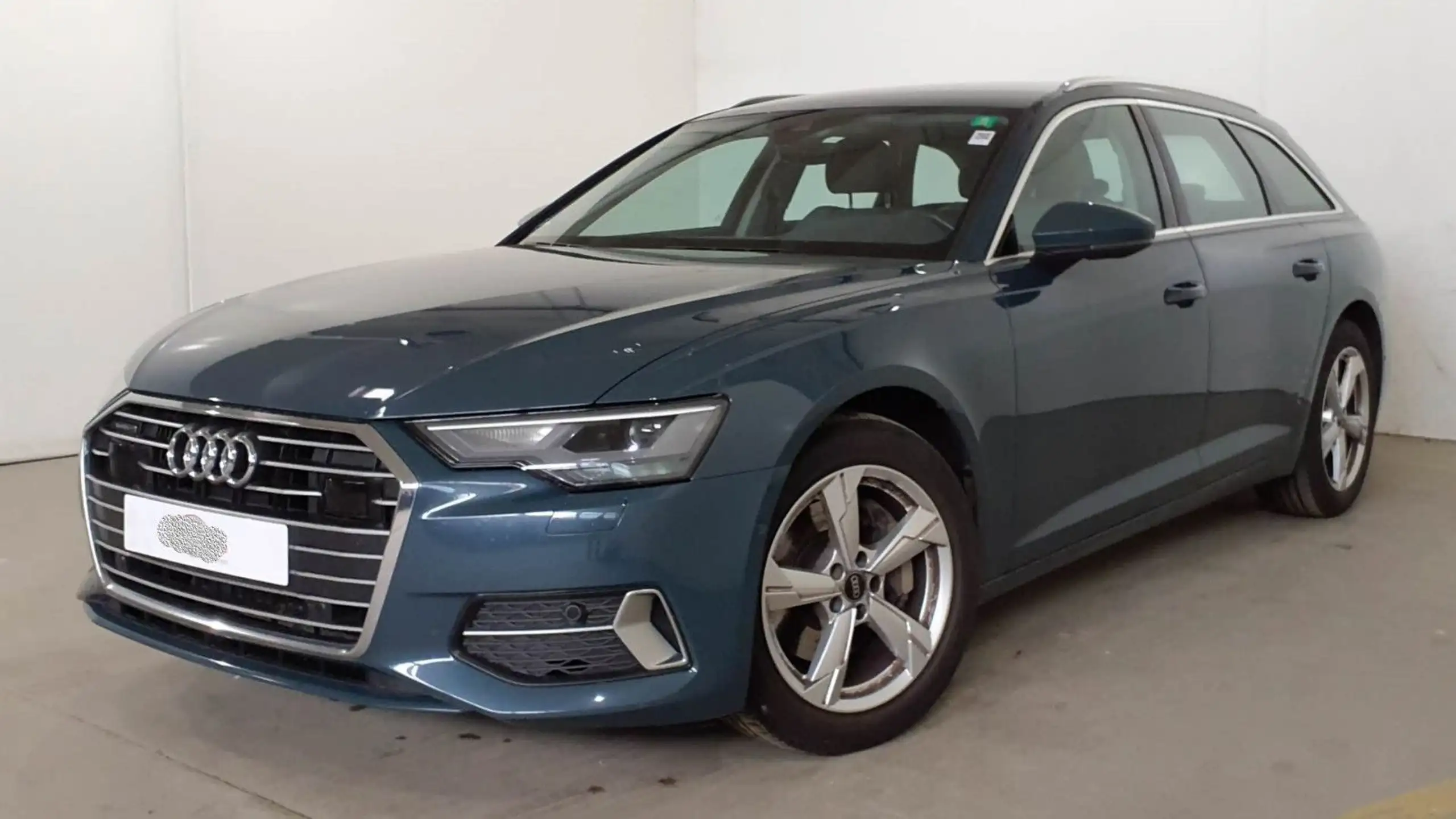 Audi - A6