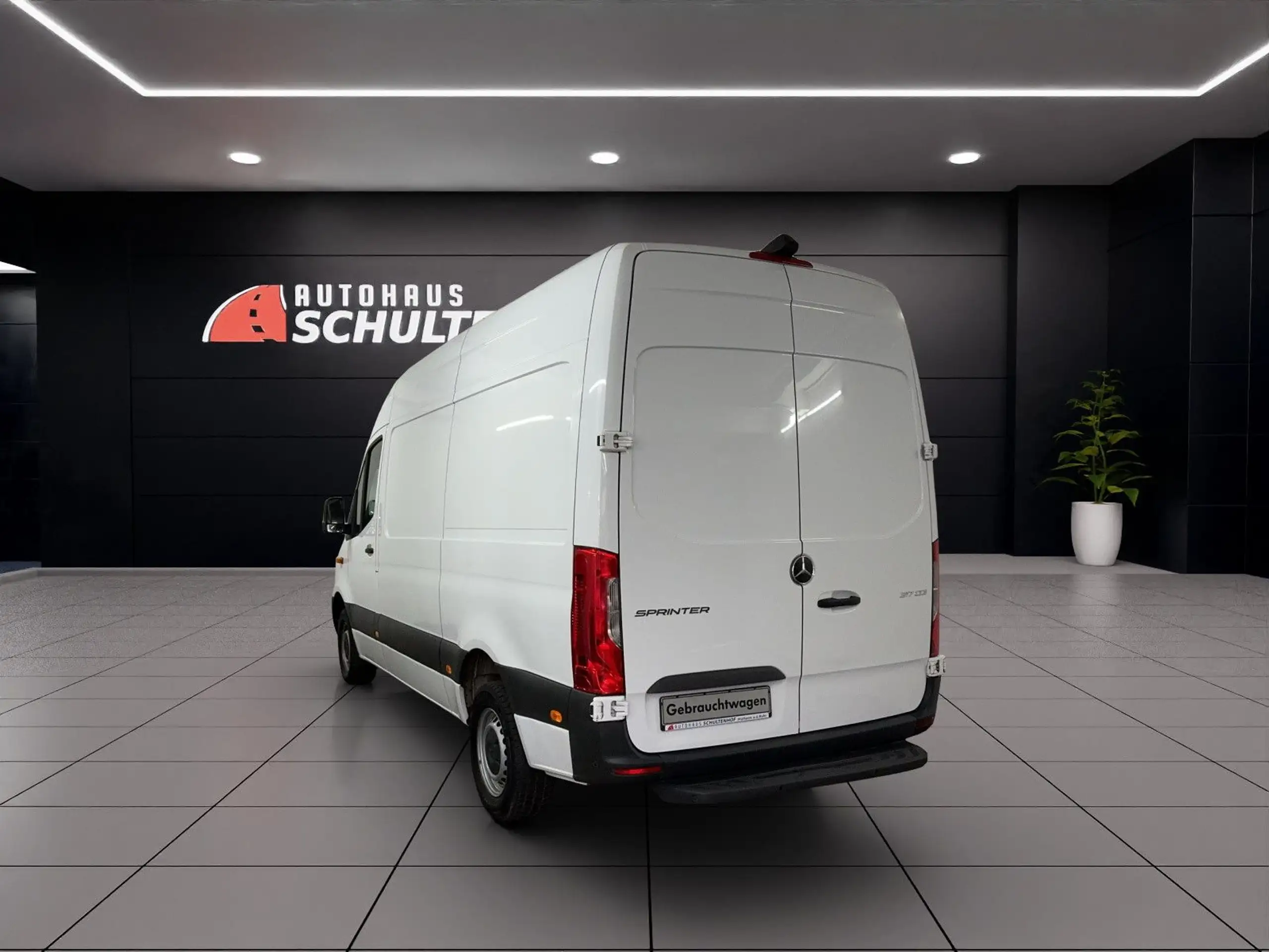 Mercedes-Benz - Sprinter