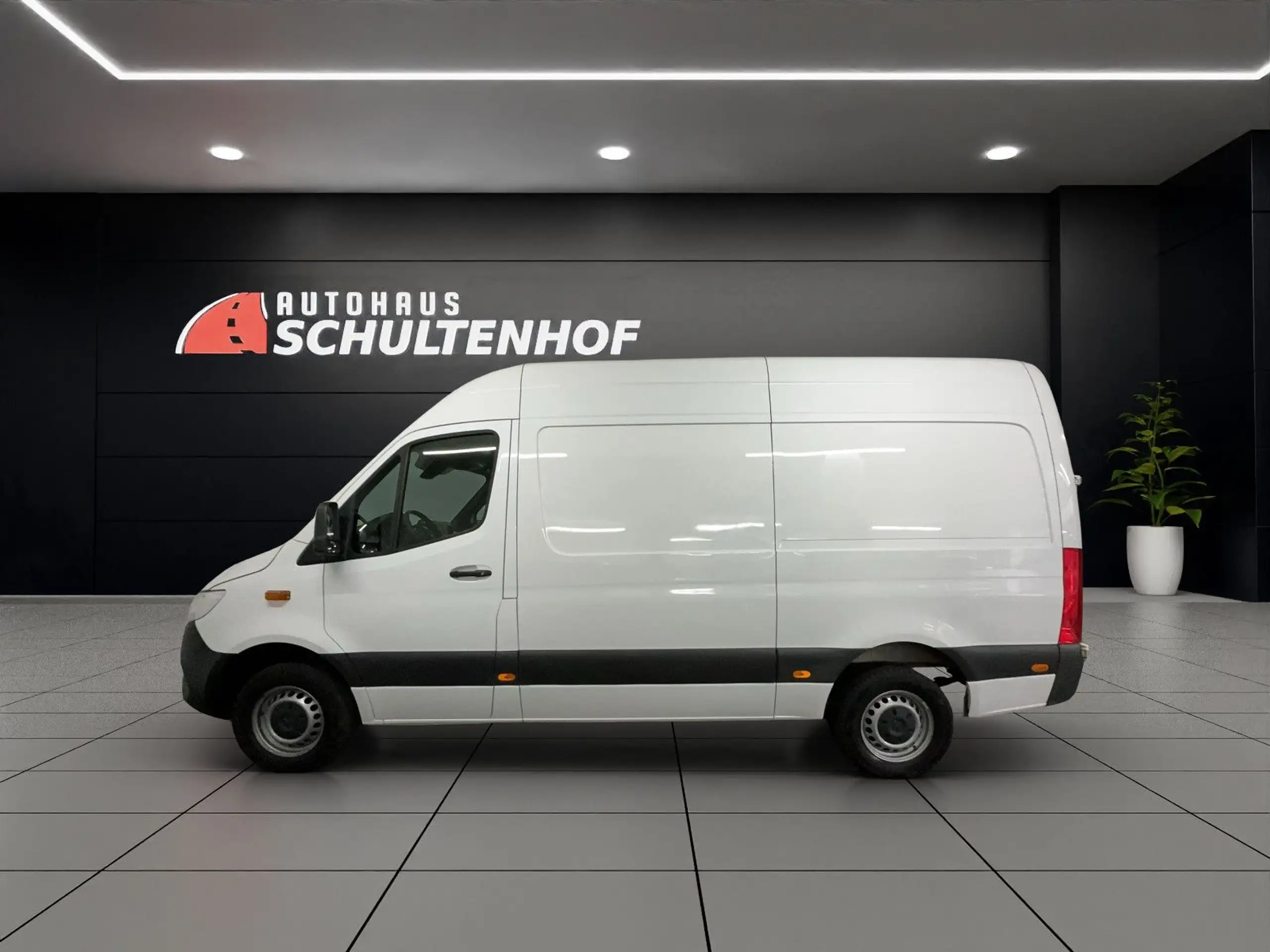 Mercedes-Benz - Sprinter