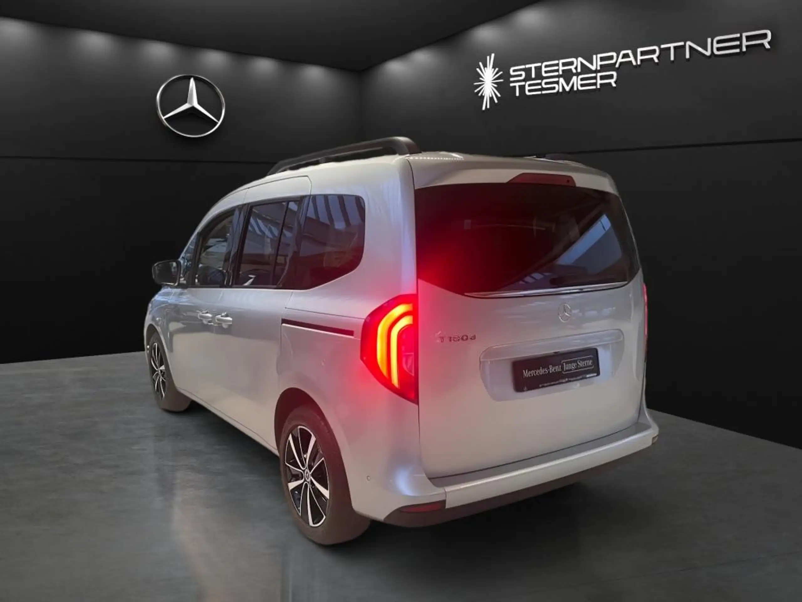 Mercedes-Benz - T-Class