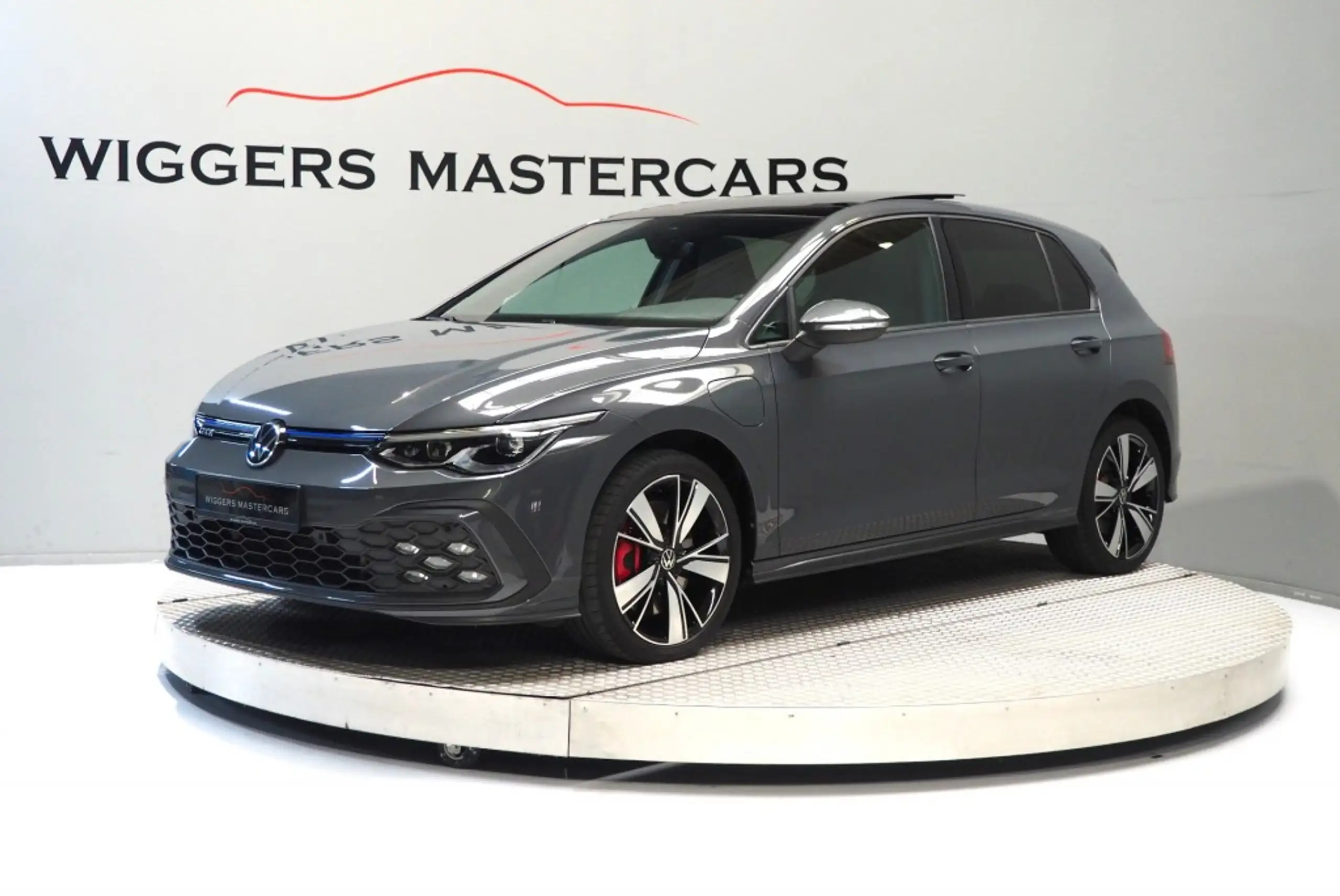 Volkswagen Golf GTE 2021