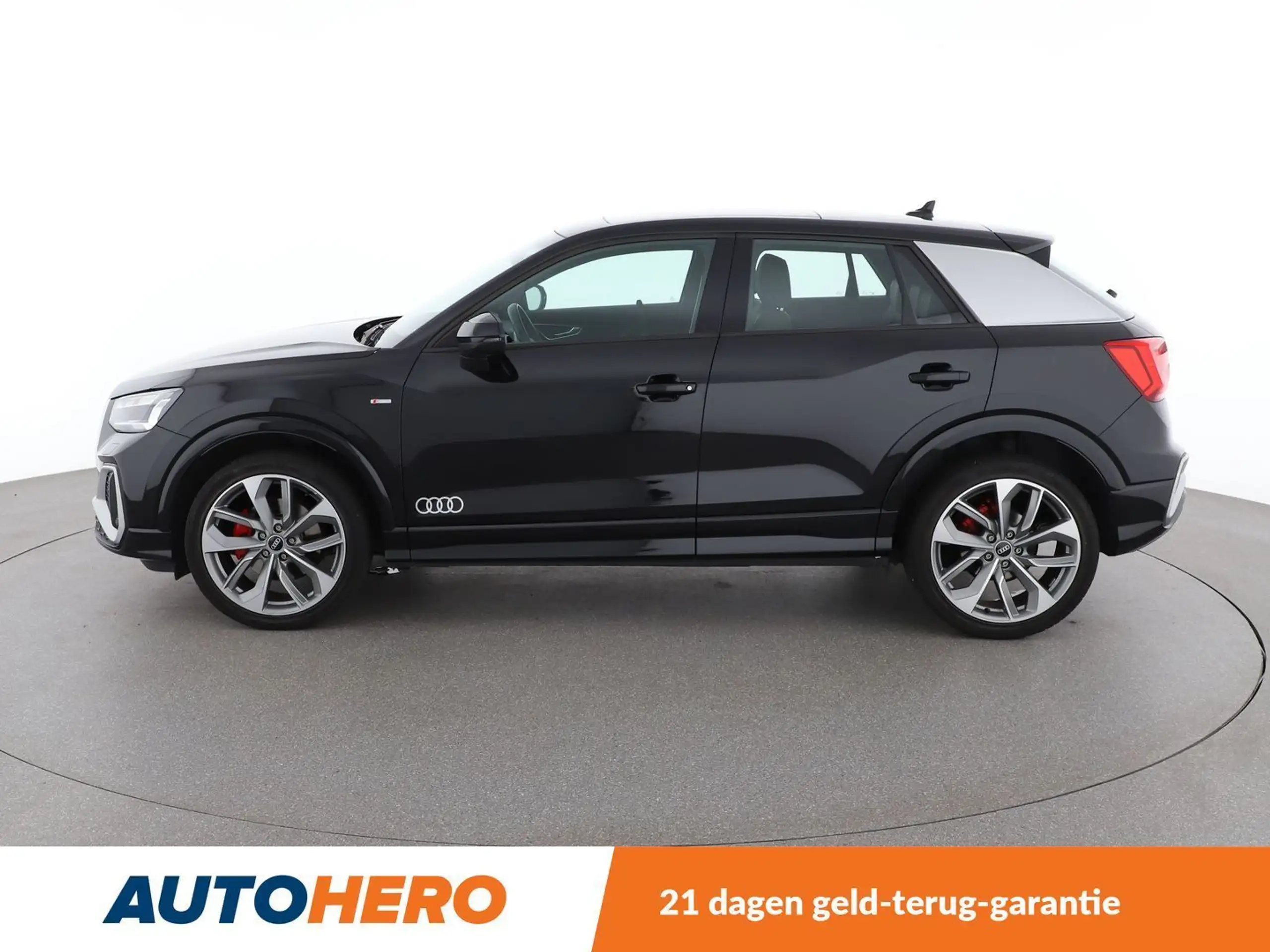 Audi - Q2