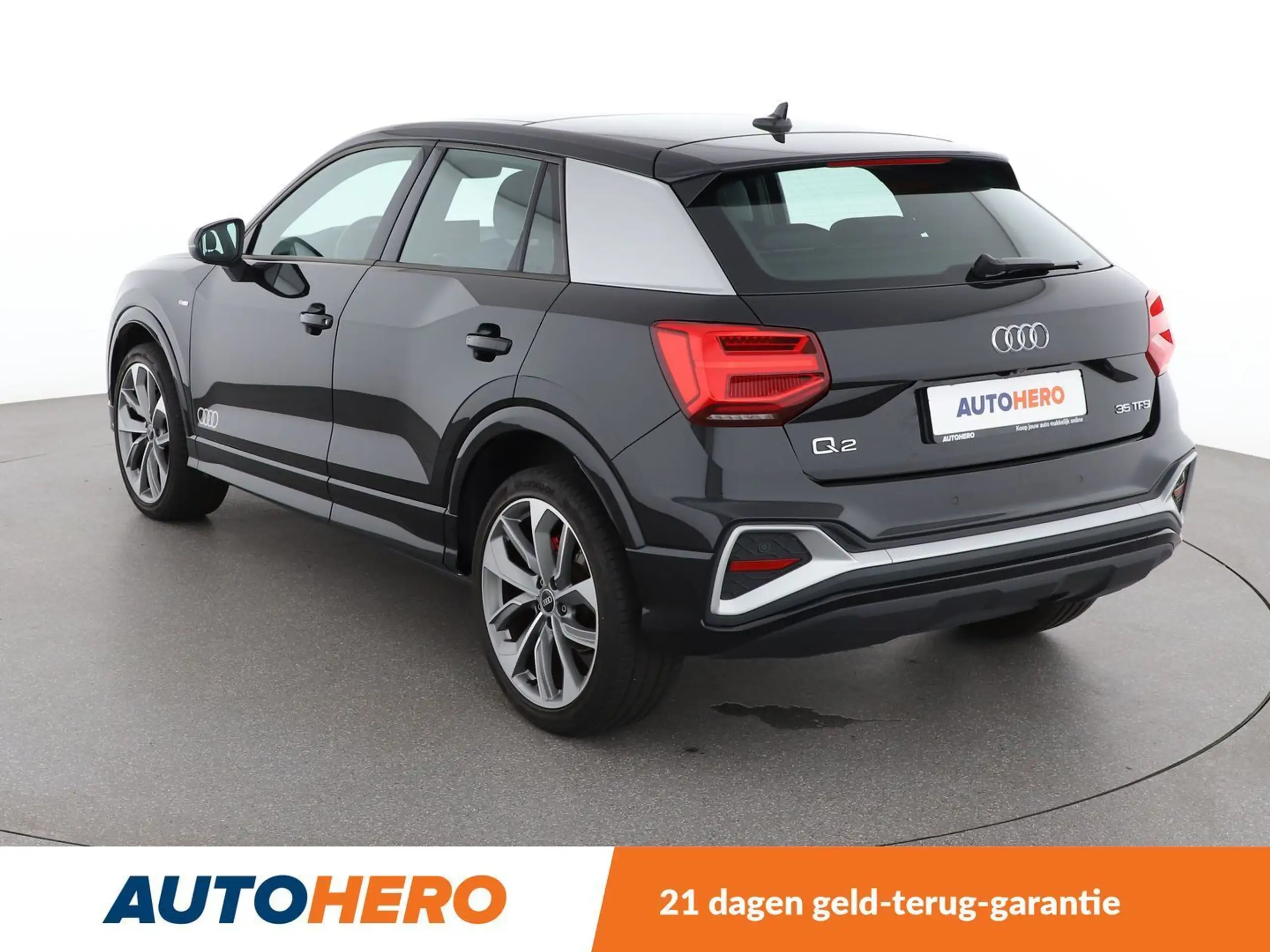 Audi - Q2